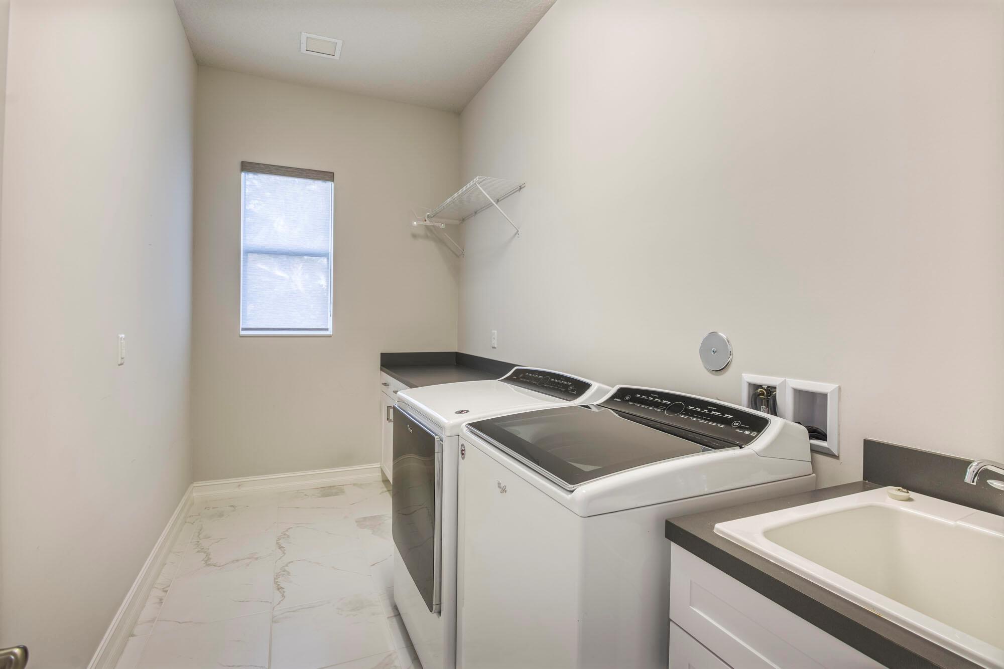 Jupiter Country Club - Residential