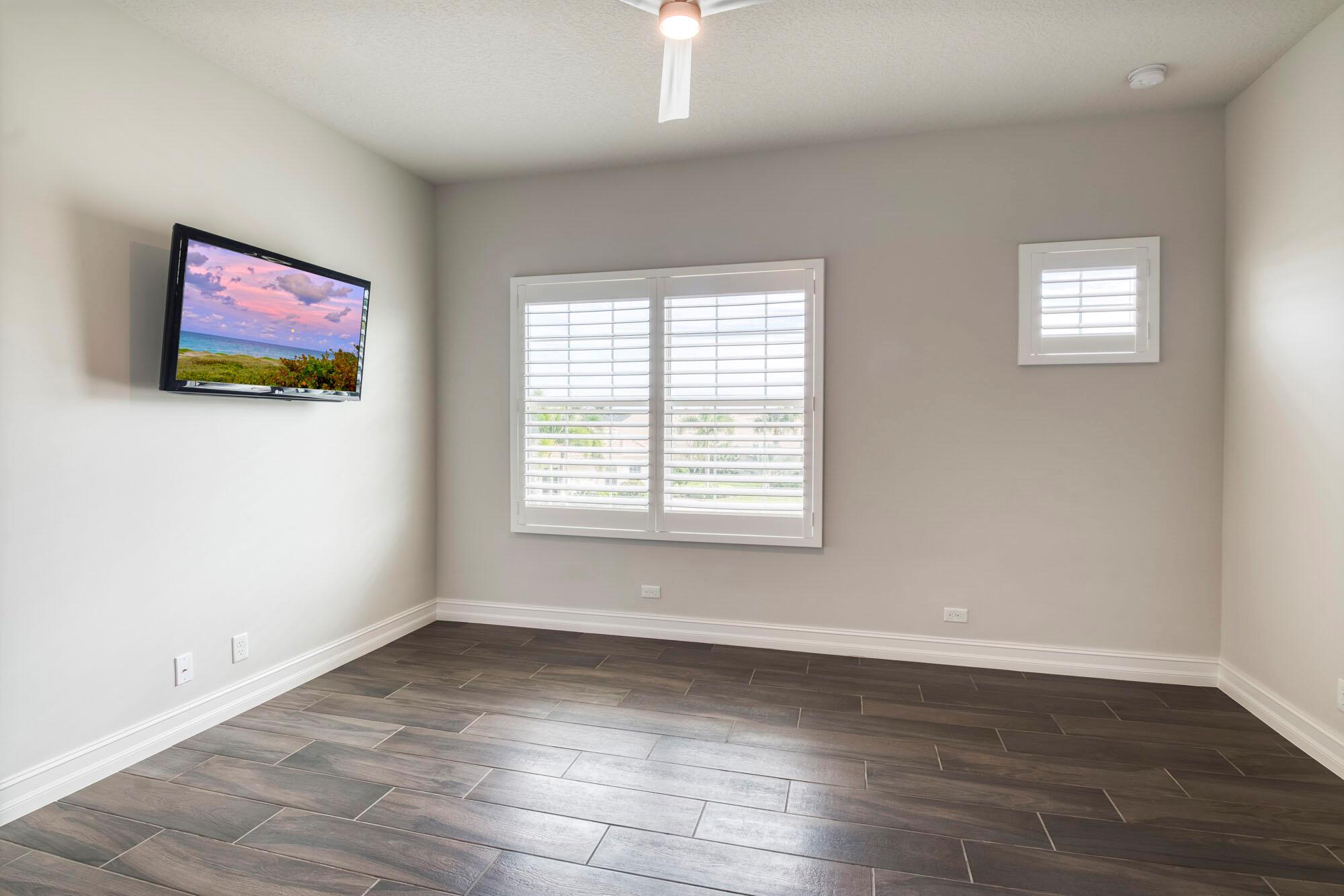 Jupiter Country Club - Residential