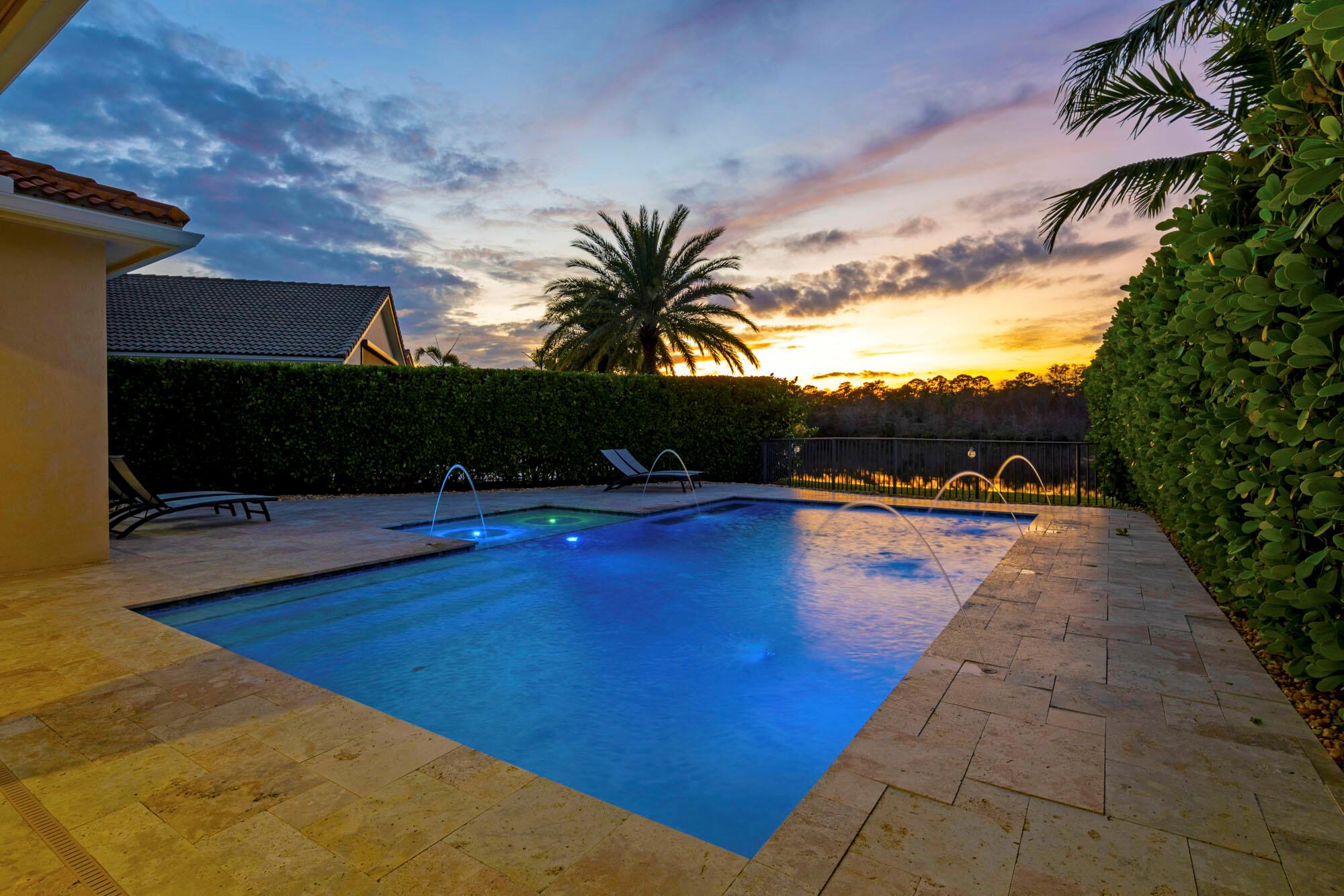 Jupiter Country Club - Residential