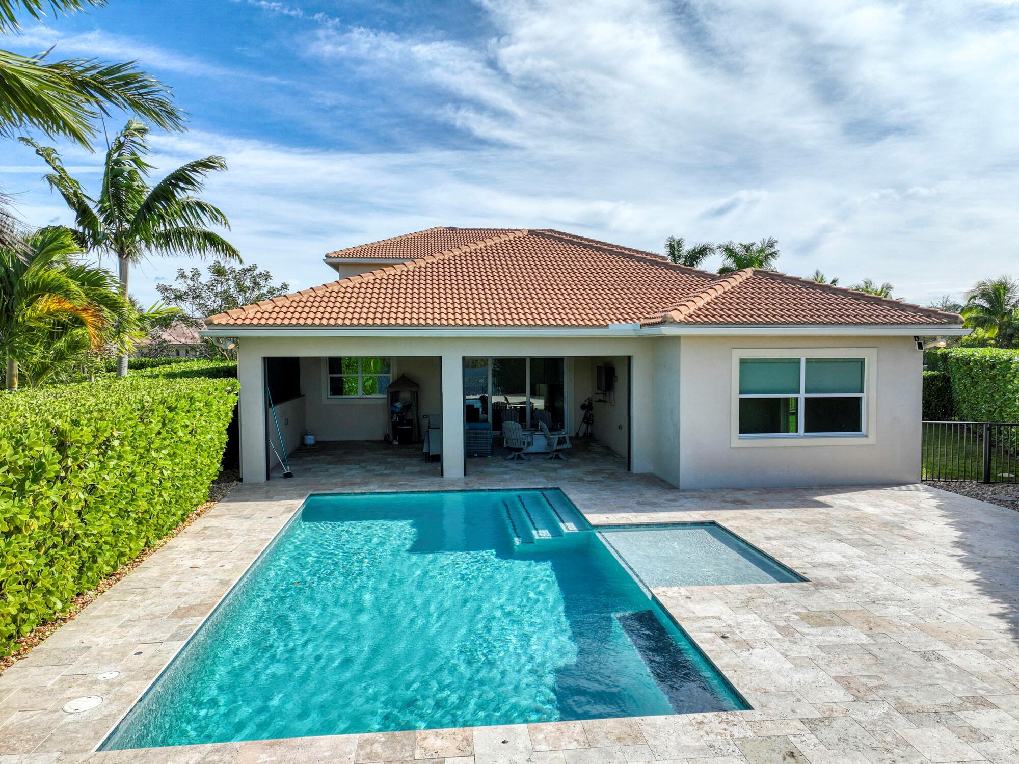 Jupiter Country Club - Residential