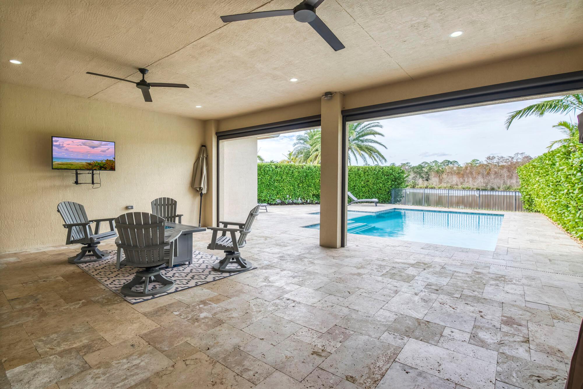 Jupiter Country Club - Residential