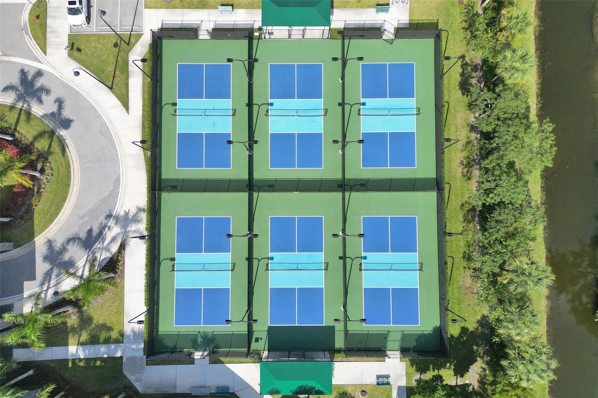 The Falls @ Parkland - Residential