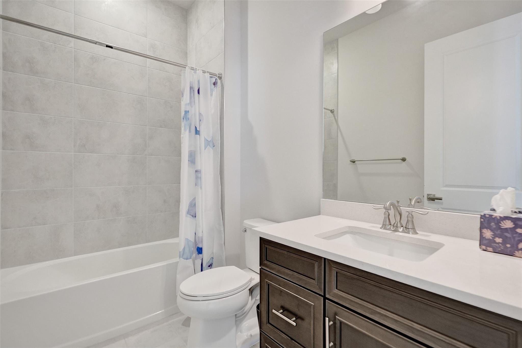 The Falls @ Parkland - Residential