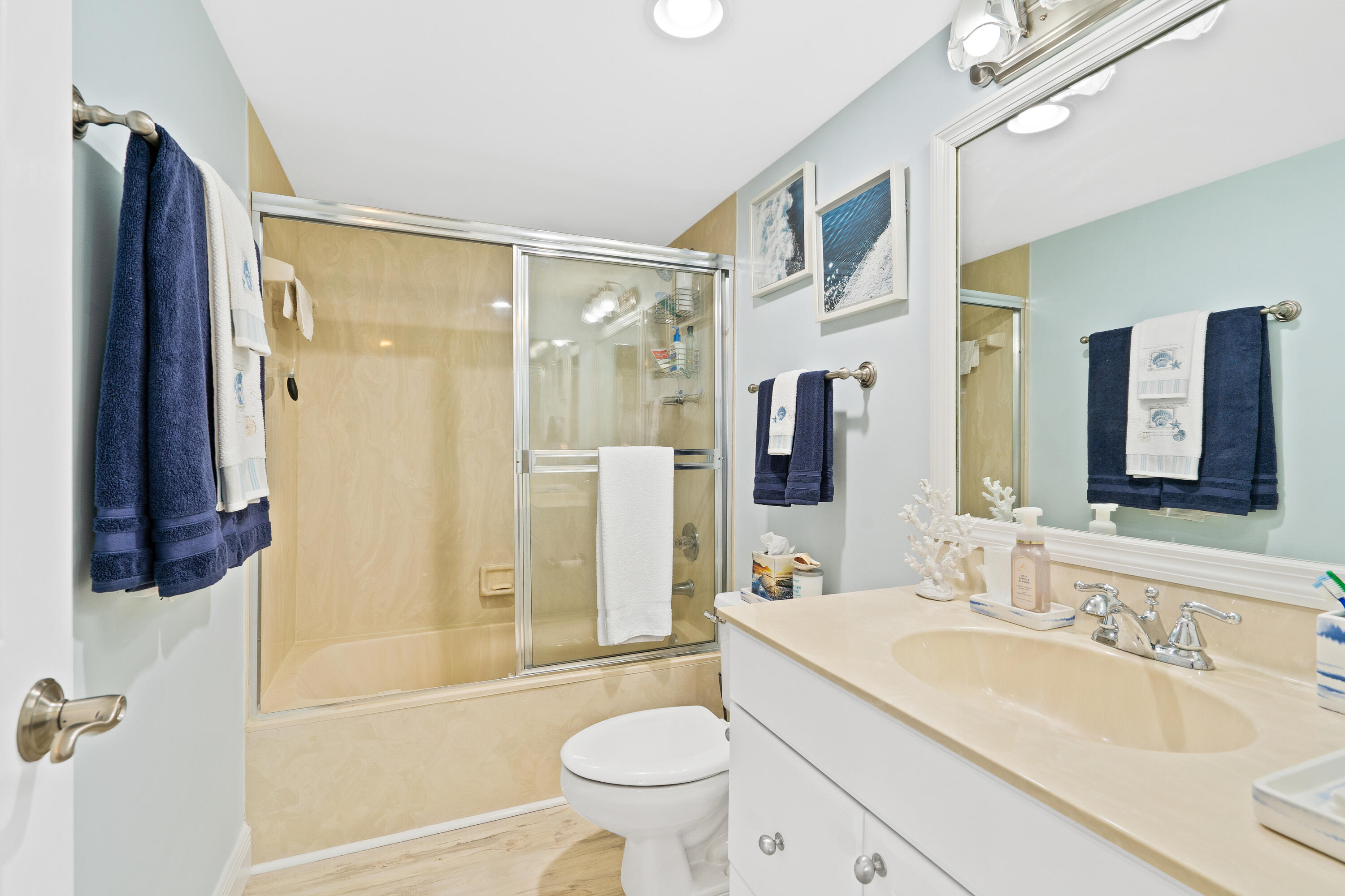 ATLANTIC VIEW BEACH CLUB CONDOMINIUM NO 1 - Residential