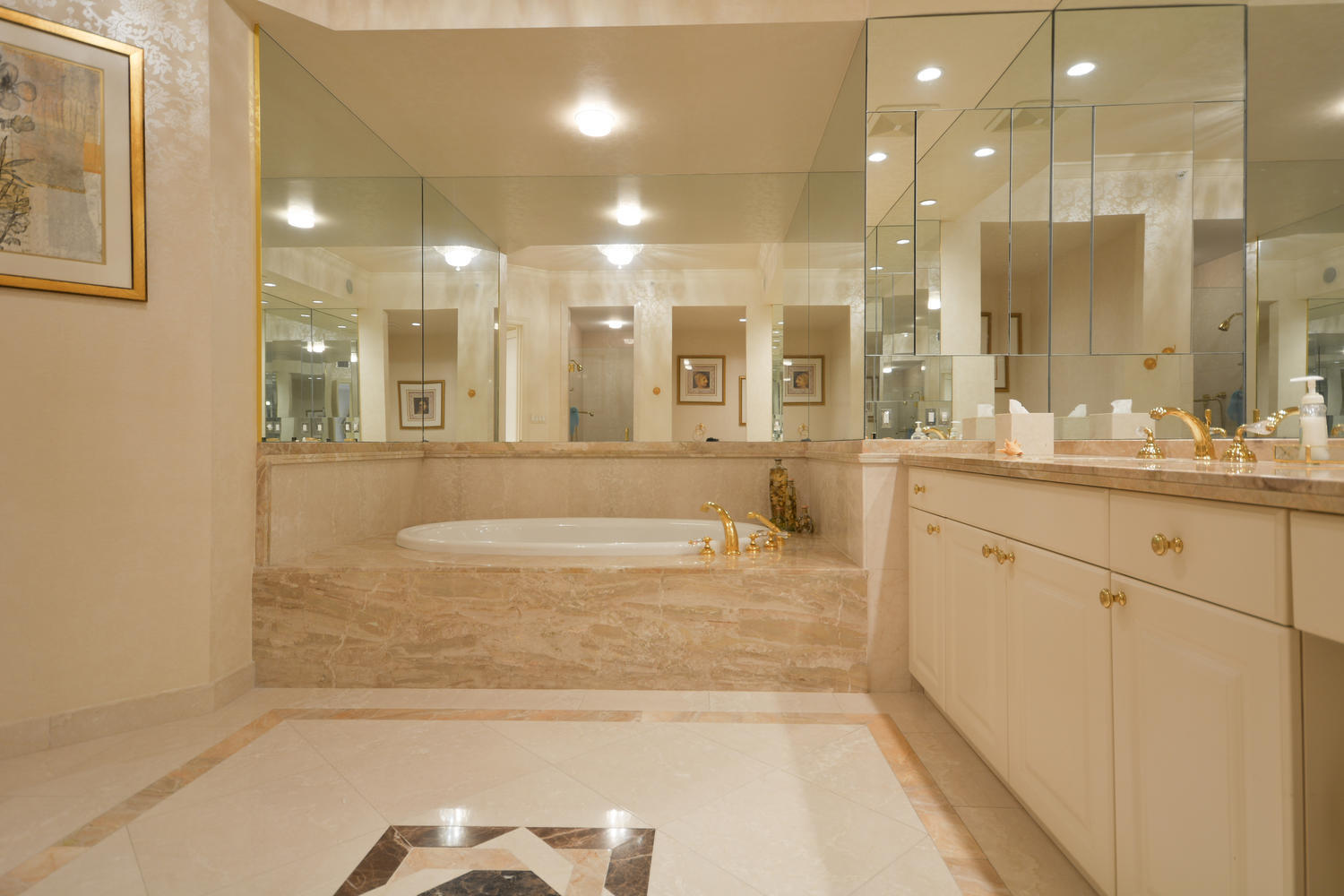 MIZNER GRAND CONDO - Residential