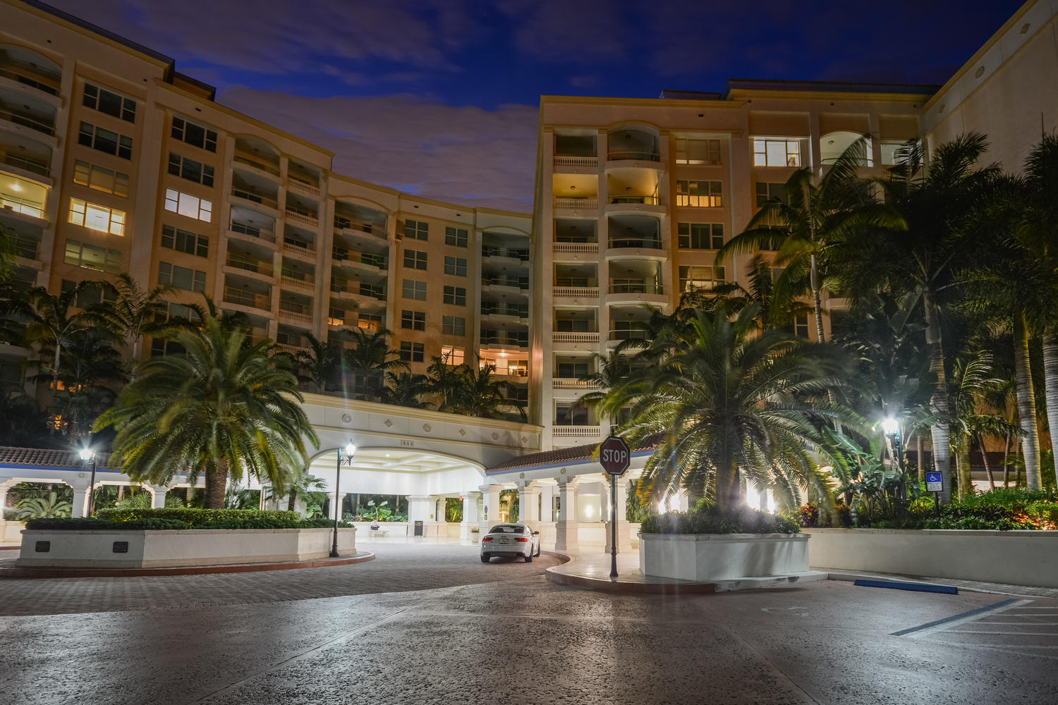 MIZNER GRAND CONDO - Residential