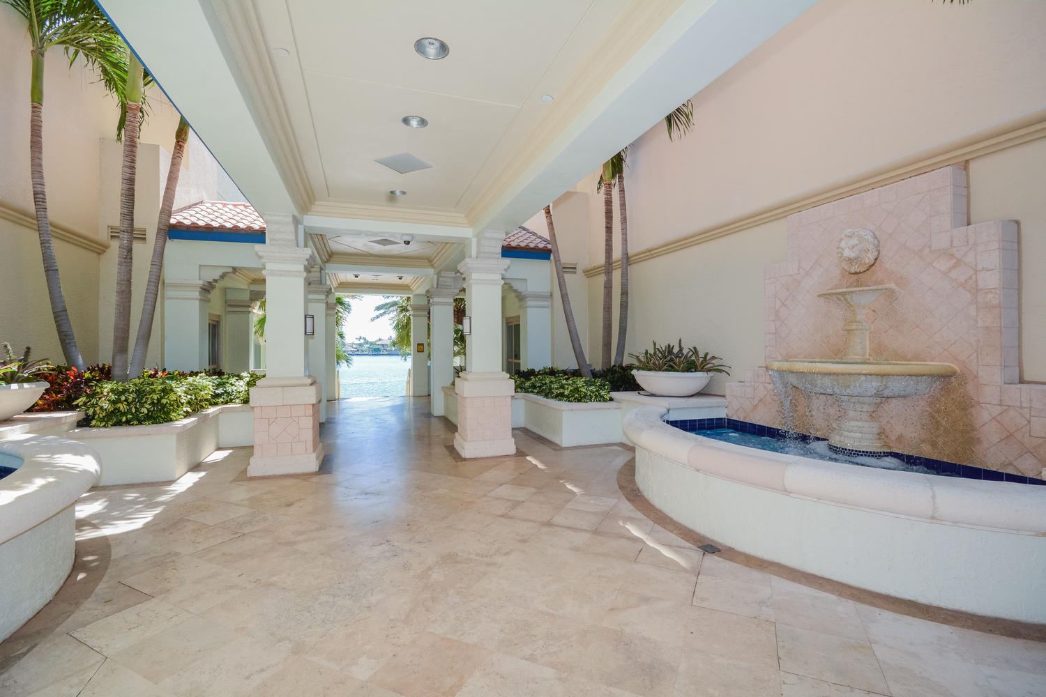 MIZNER GRAND CONDO - Residential