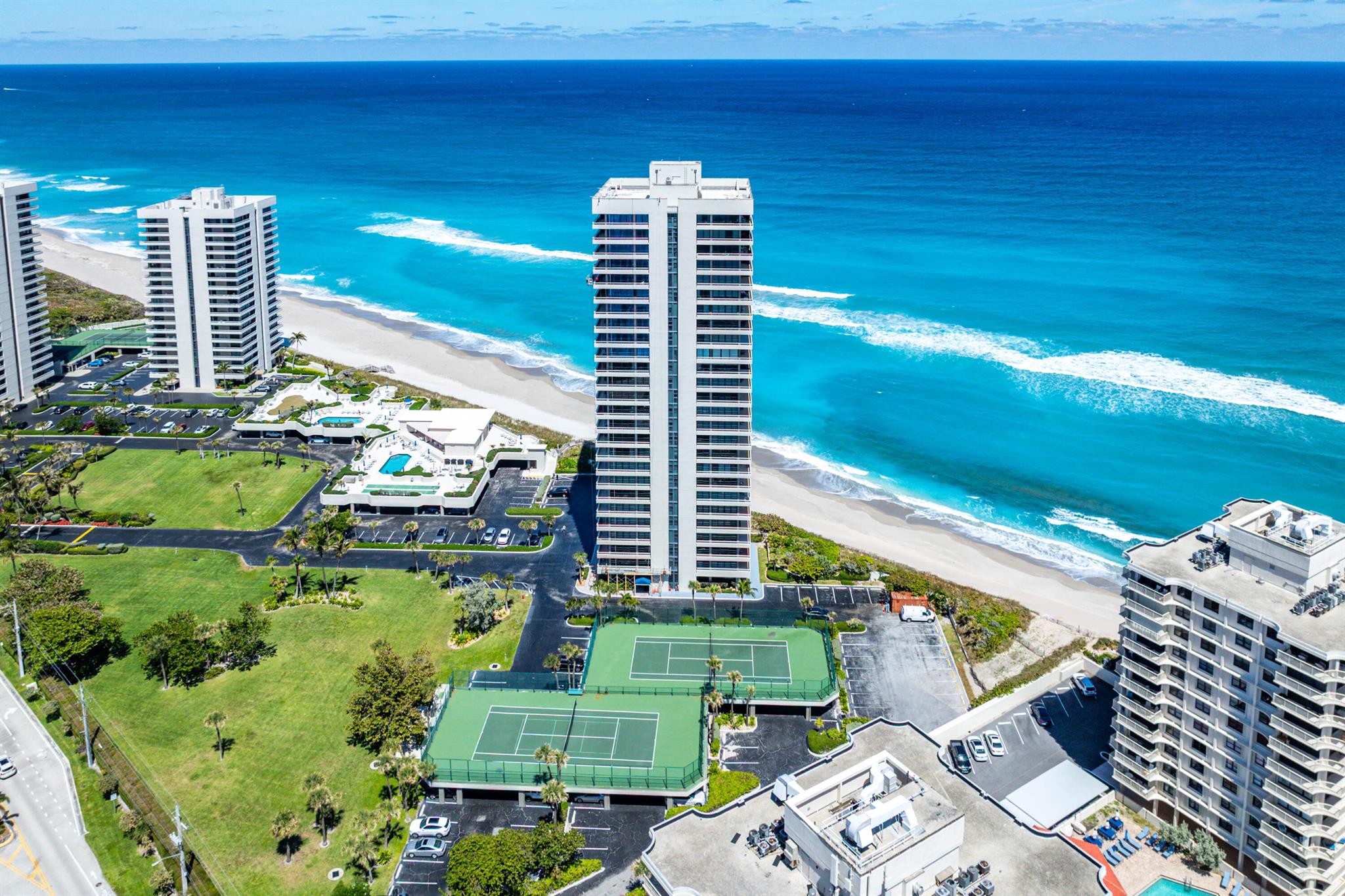 5510 N Ocean Drive 15-B
