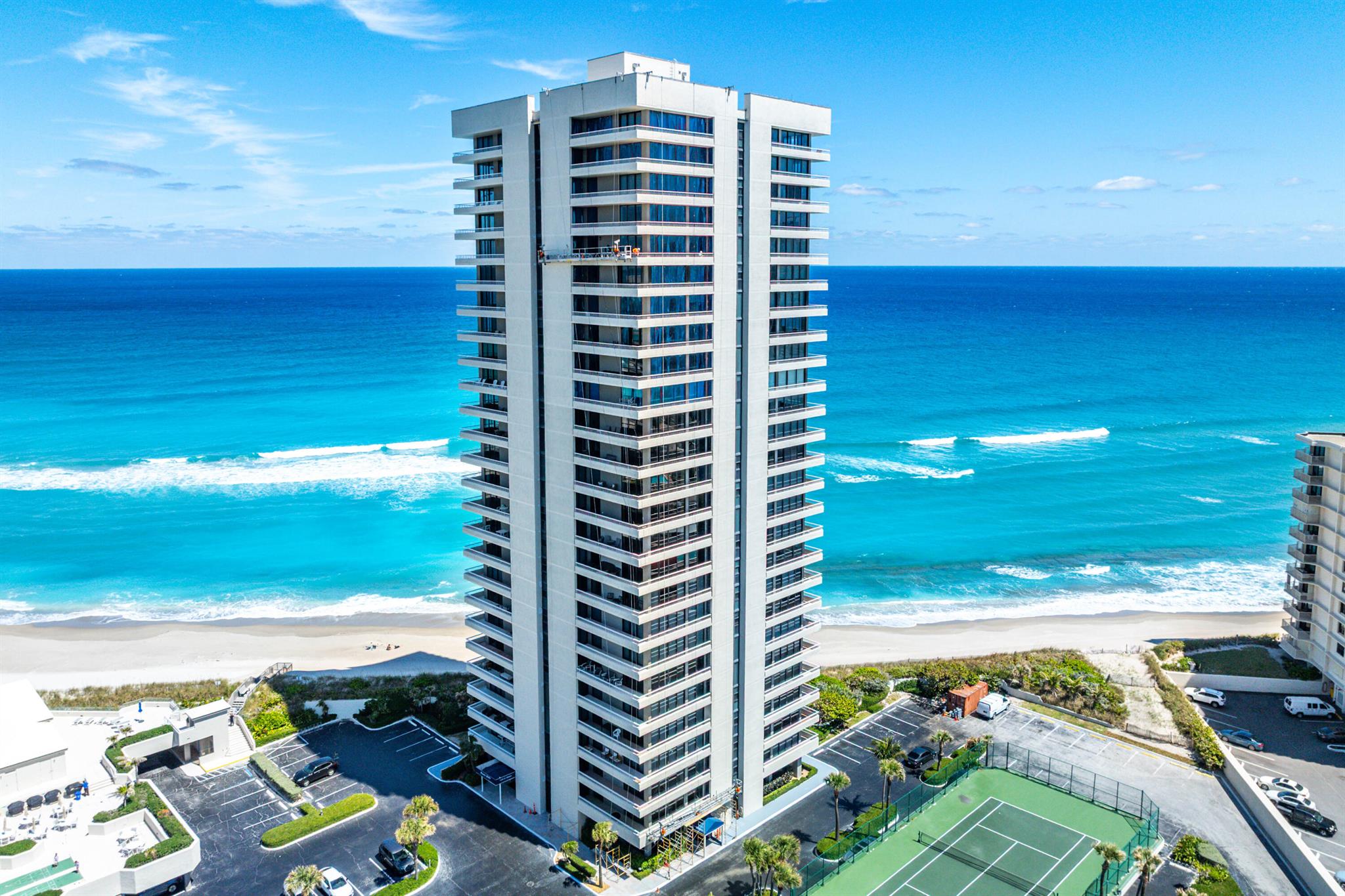 5510 N Ocean Drive 15-B