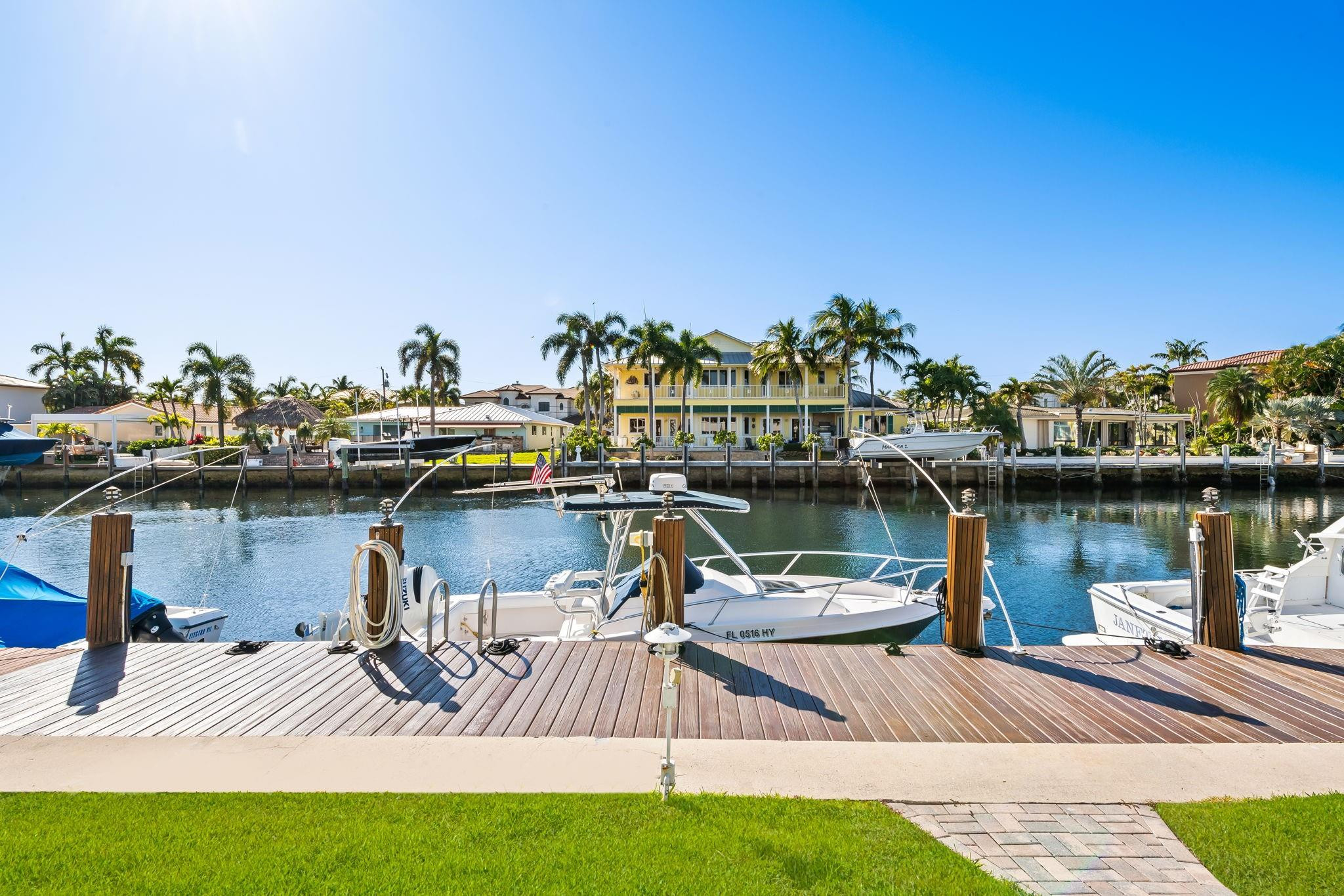 Hibiscus Terrace Condo - Residential