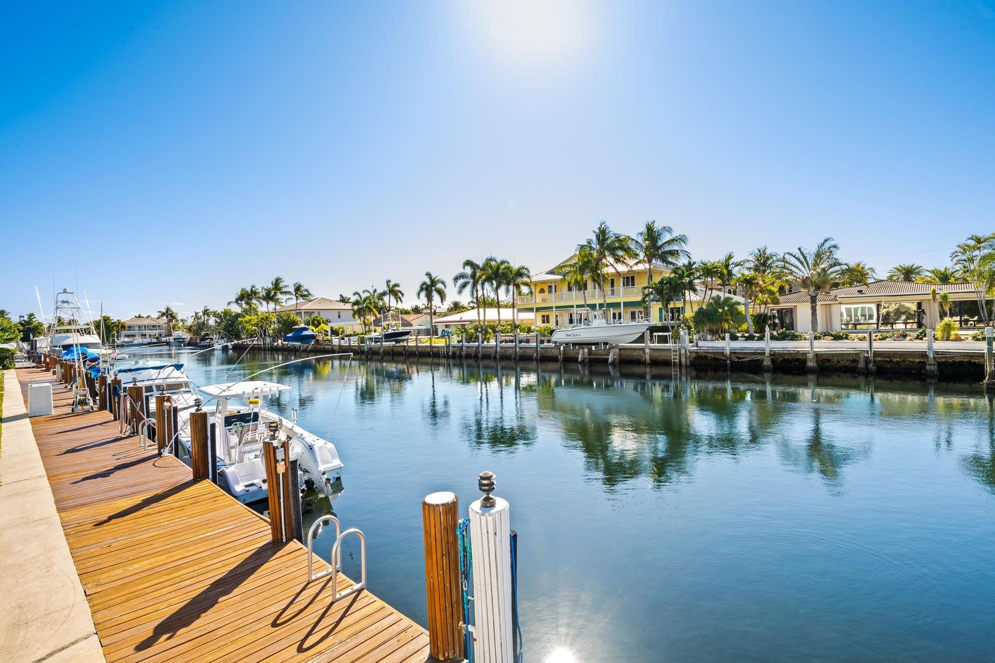 Hibiscus Terrace Condo - Residential