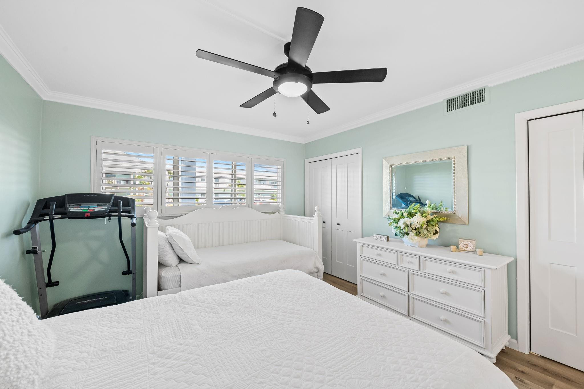 Hibiscus Terrace Condo - Residential