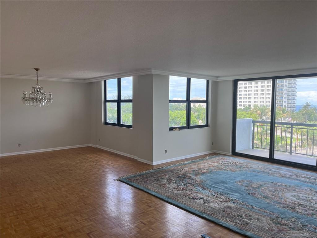 La Fontana - Residential