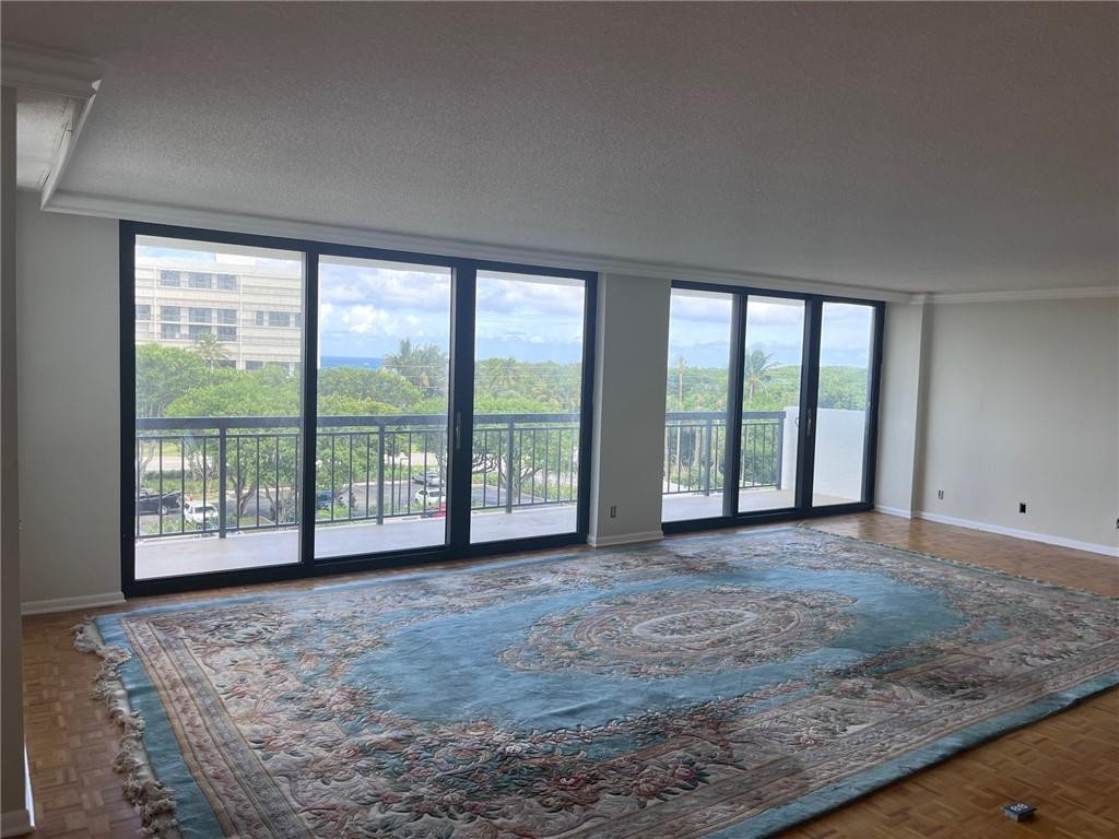 La Fontana - Residential