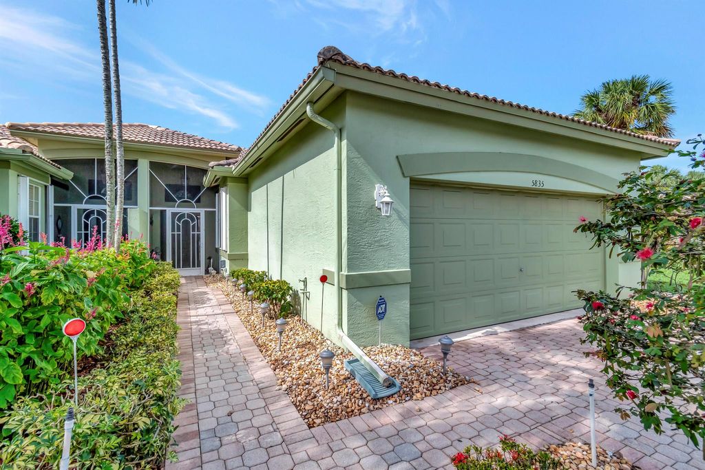 Photo of 5835 Grand Harbour Circle, Boynton Beach, FL 33437 (MLS # R10953933)