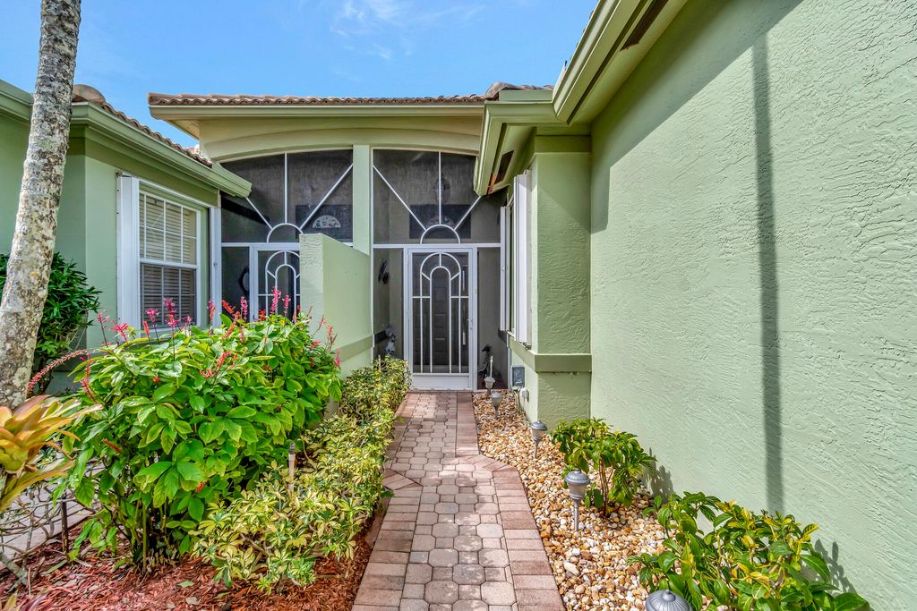 Photo of 5835 Grand Harbour Circle, Boynton Beach, FL 33437 (MLS # R10953933)
