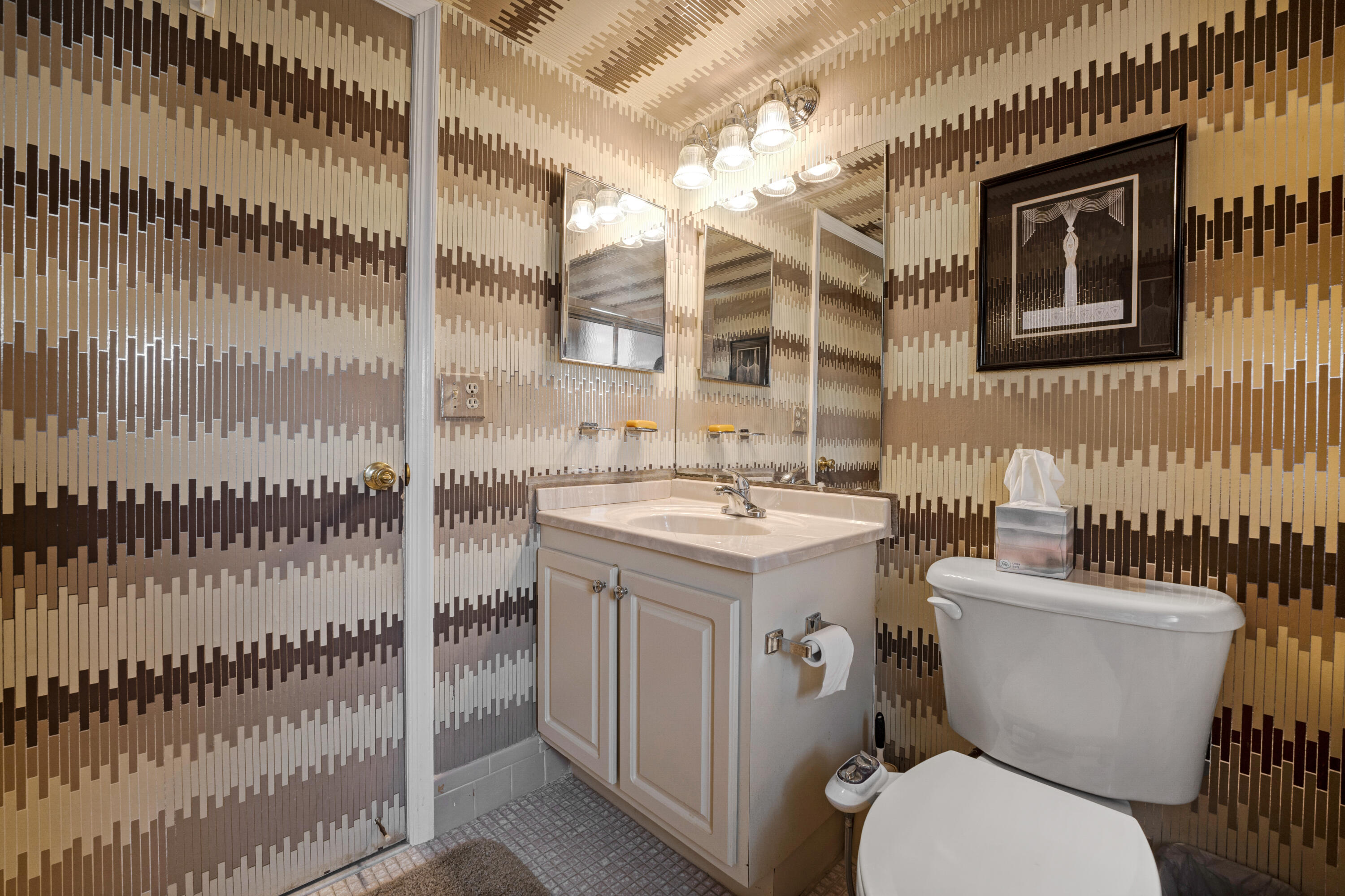 VILLAGES OF ORIOLE BONAIRE - Residential