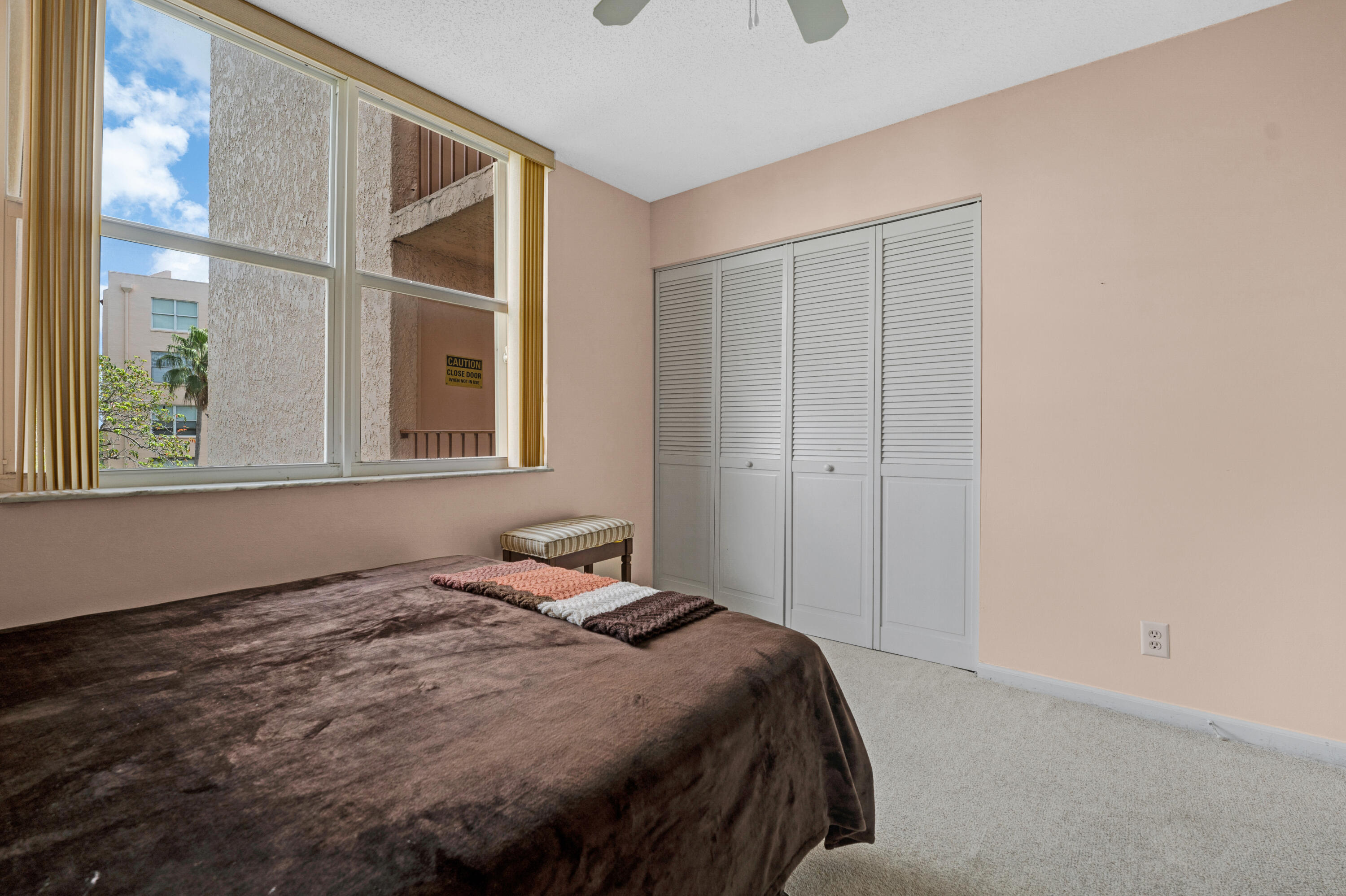 VILLAGES OF ORIOLE BONAIRE - Residential