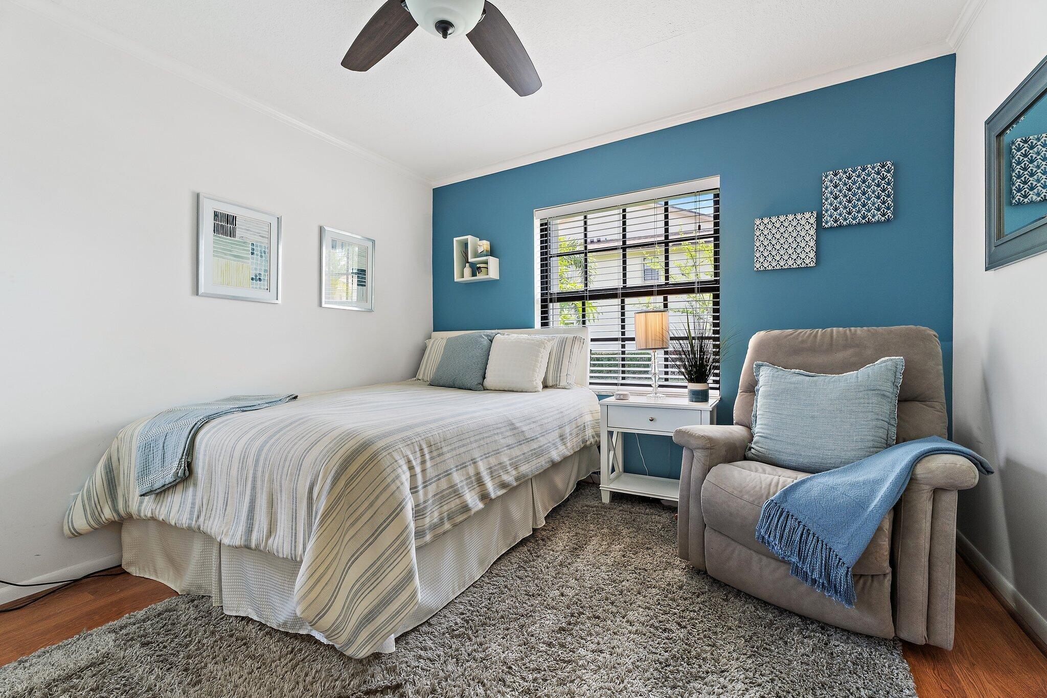 PINE CREST CONDO - Residential