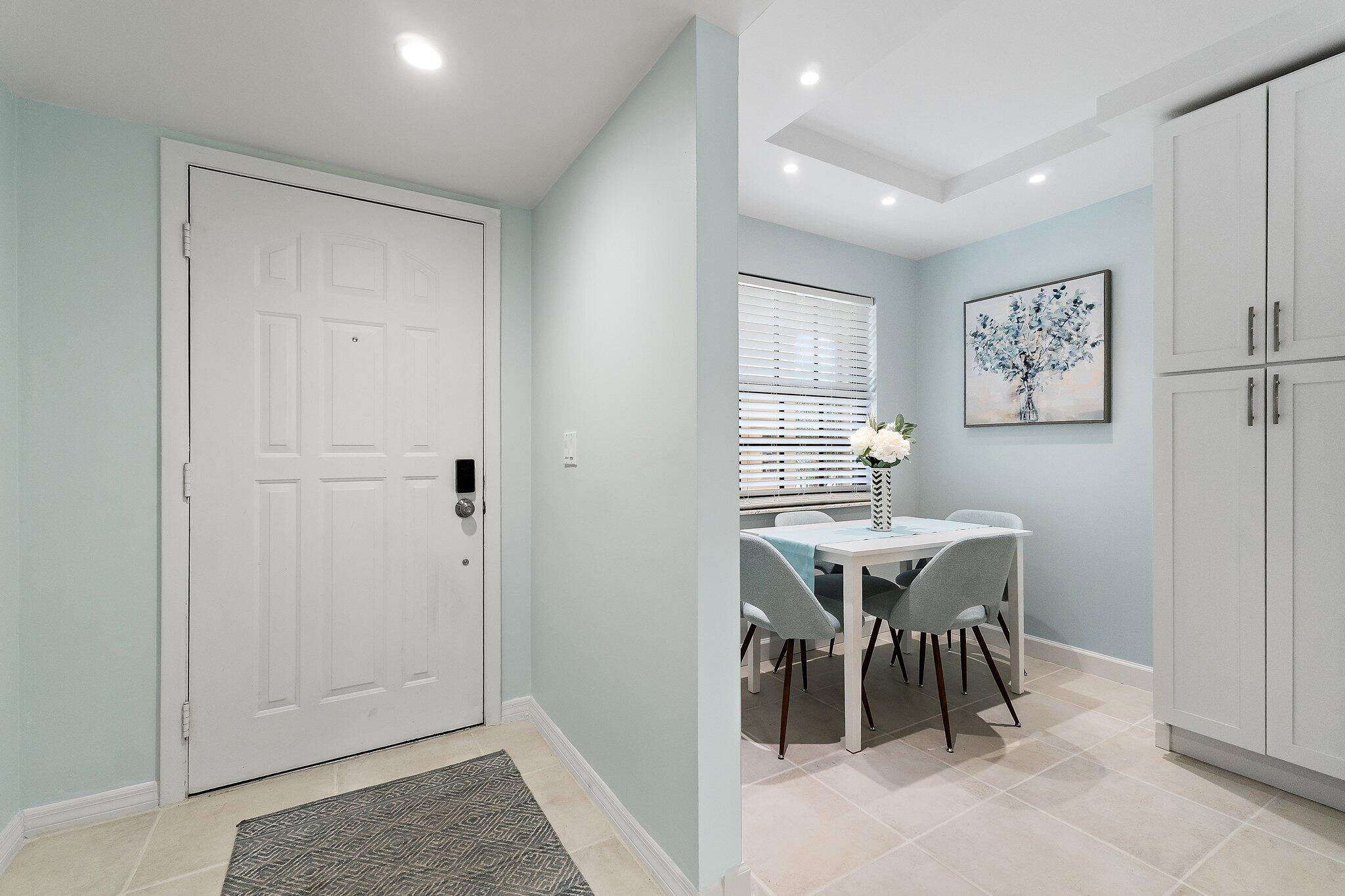 PINE CREST CONDO - Residential
