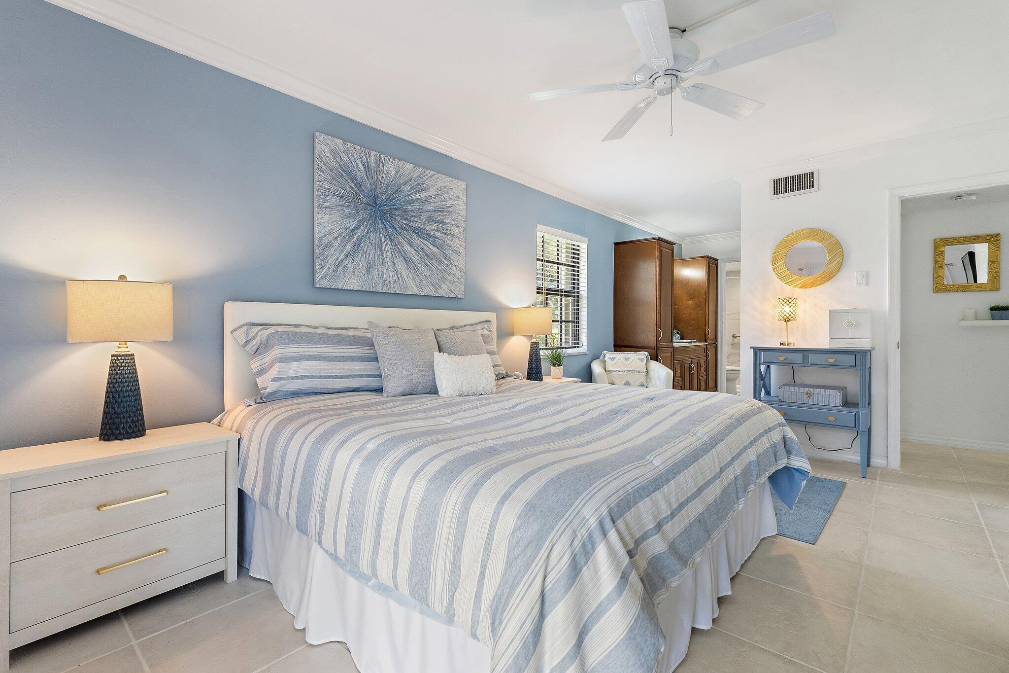 PINE CREST CONDO - Residential