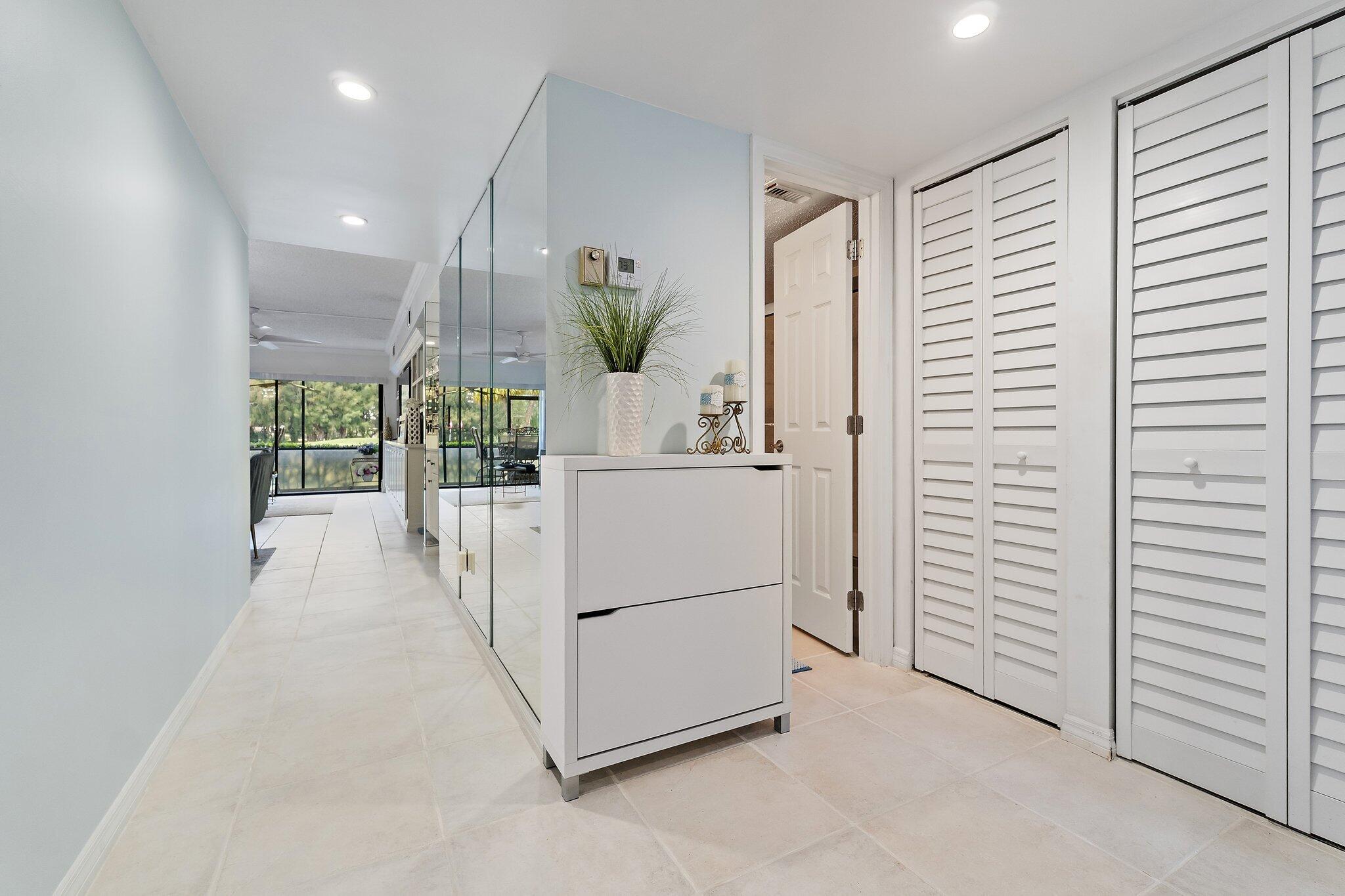 PINE CREST CONDO - Residential