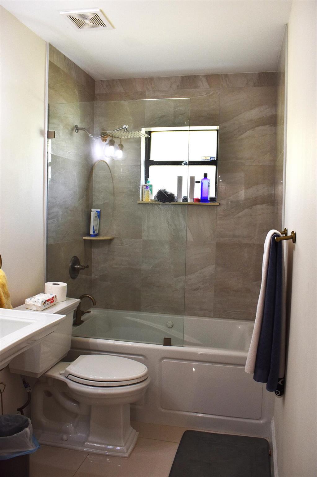 HAWTHORN - Residential