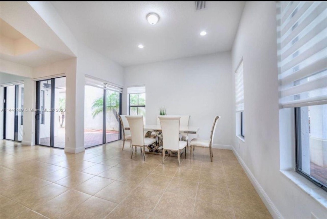 Monterra 175-155 B - Residential Lease