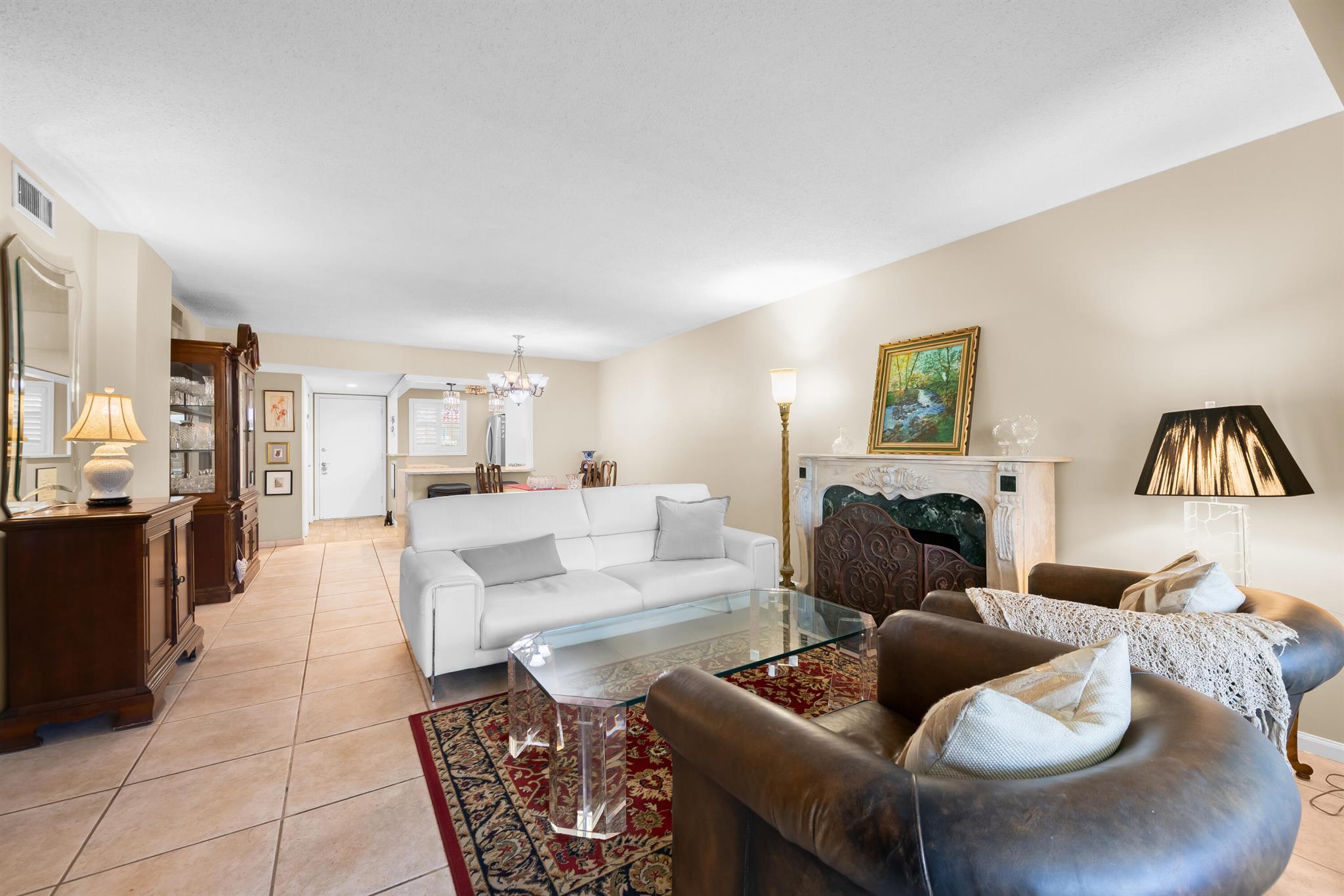 WINSTON BAY CONDO - Residential