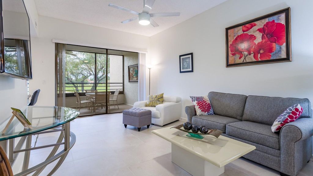 Photo of 7460 La Paz Boulevard, Boca Raton, FL 33433 (MLS # B26024629)