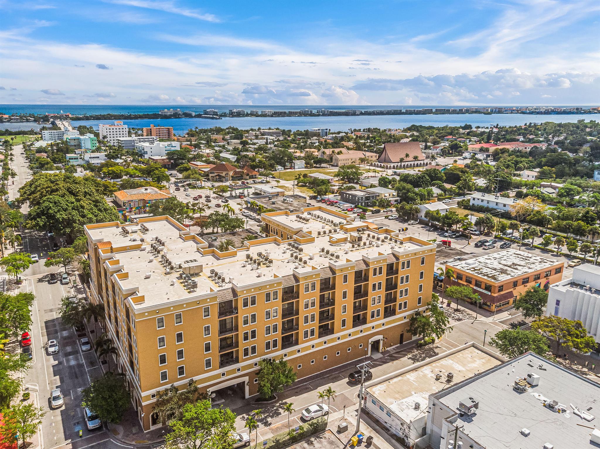 Very bright Furnished Penthouse with Intracoastal Views! Rent includes Water & Wifi. Available from Sept to March. The Lucerne is located in Downtown Lake Worth Beach, under 1 Mile from the Ocean. Walk to Coffee Shops, Restaurants, Boutiques, Publix, etc. 7 blocks to Golf. Only 10min to PBI. The one and only 1/1 Corner Penthouse facing Lake Avenue in. Brand New Laminate Floors. New Water Heater . New Appliances. Pool is on the 3rd floor, Gym on the 2nd. Condo 615 comes with a very convenient Parking Spot by the elevator close to the unit as well as an air conditioned Locker close to your Parking Spot. Hurricane Impact Glass.