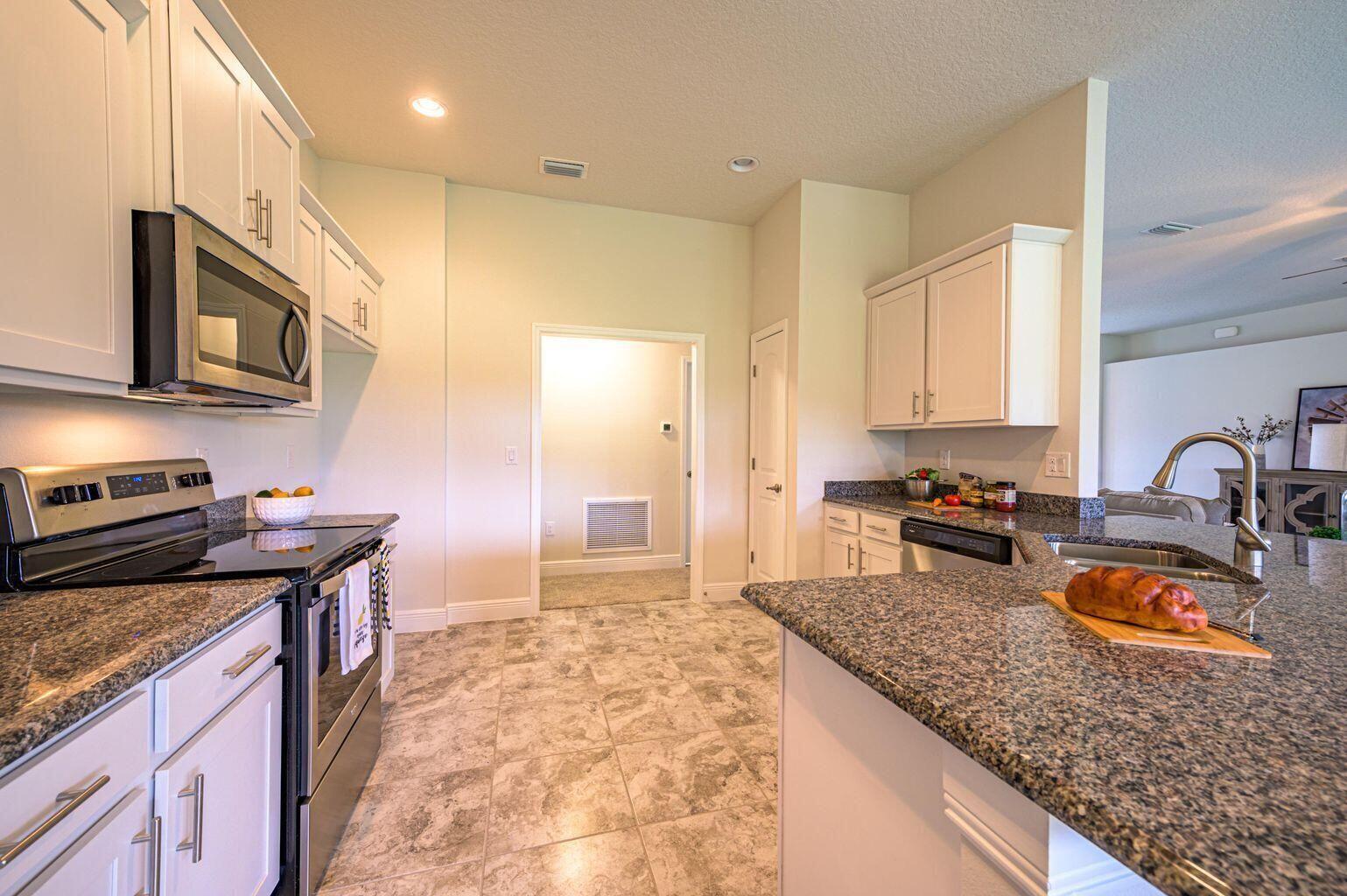 PORT ST LUCIE SECTION 25 - Residential