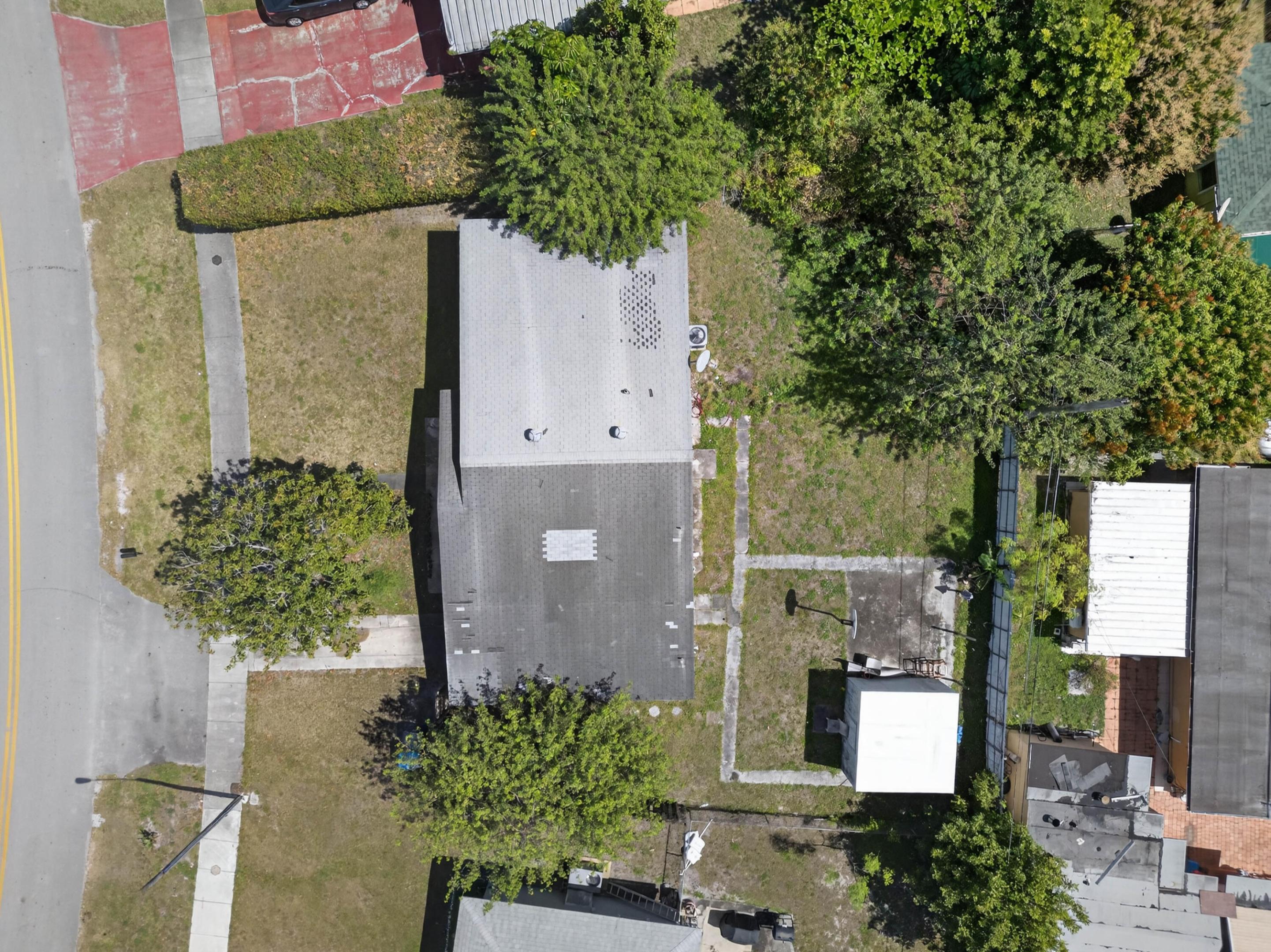 LAKE FOREST SEC 4 - Residential