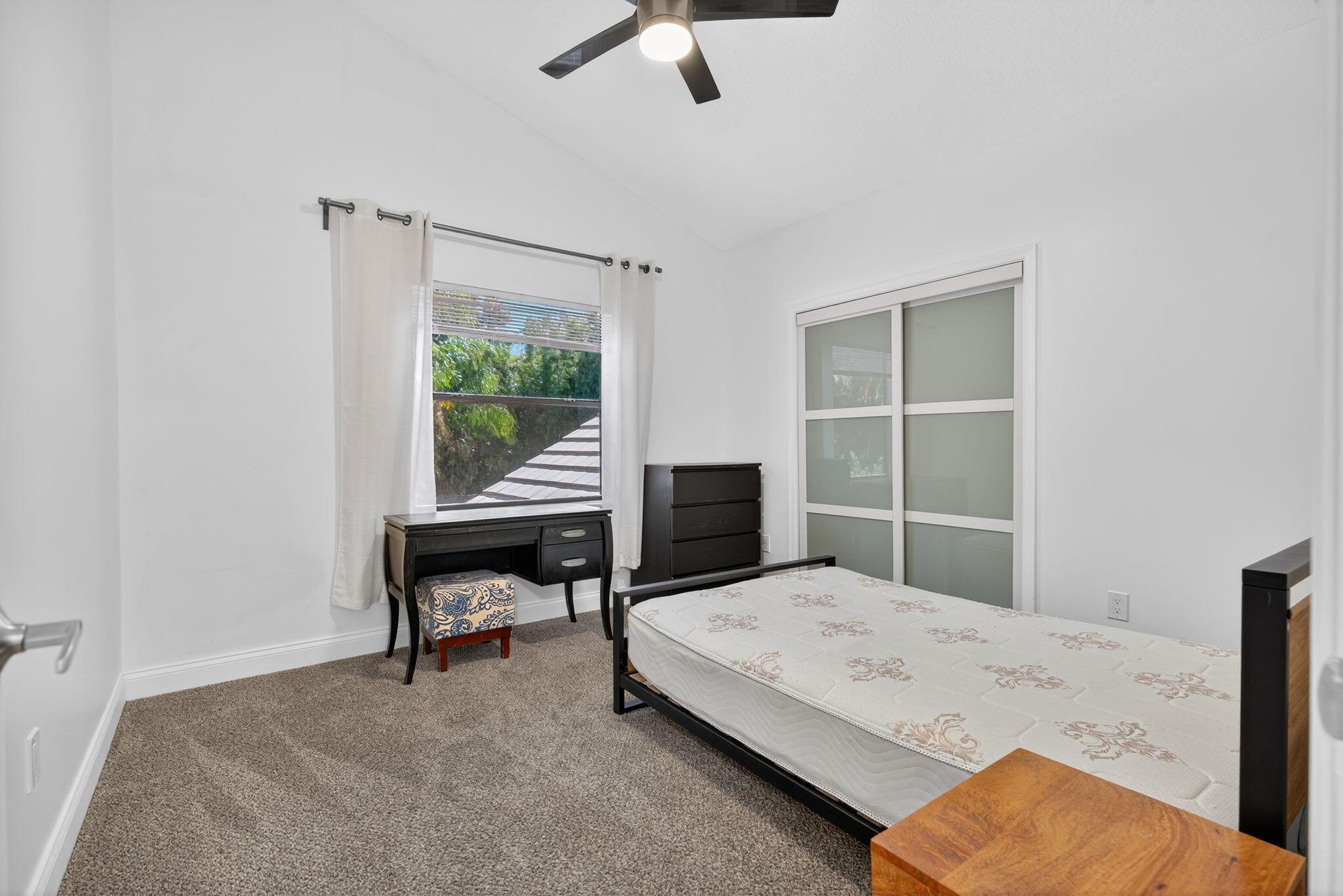 FRENCHMENS LANDING 2 - Residential Lease