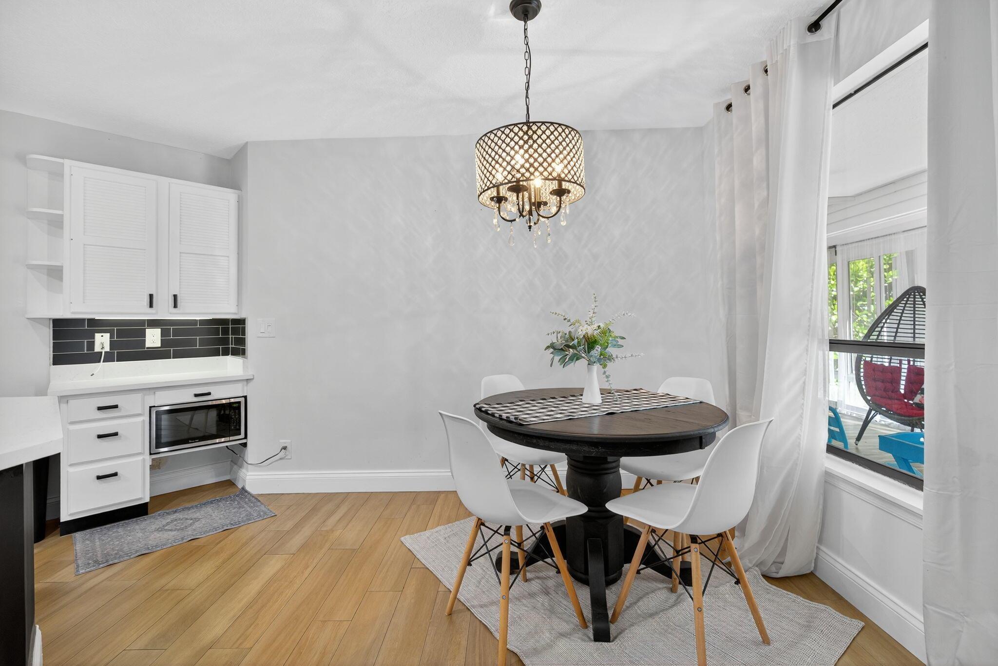 FRENCHMENS LANDING 2 - Residential Lease