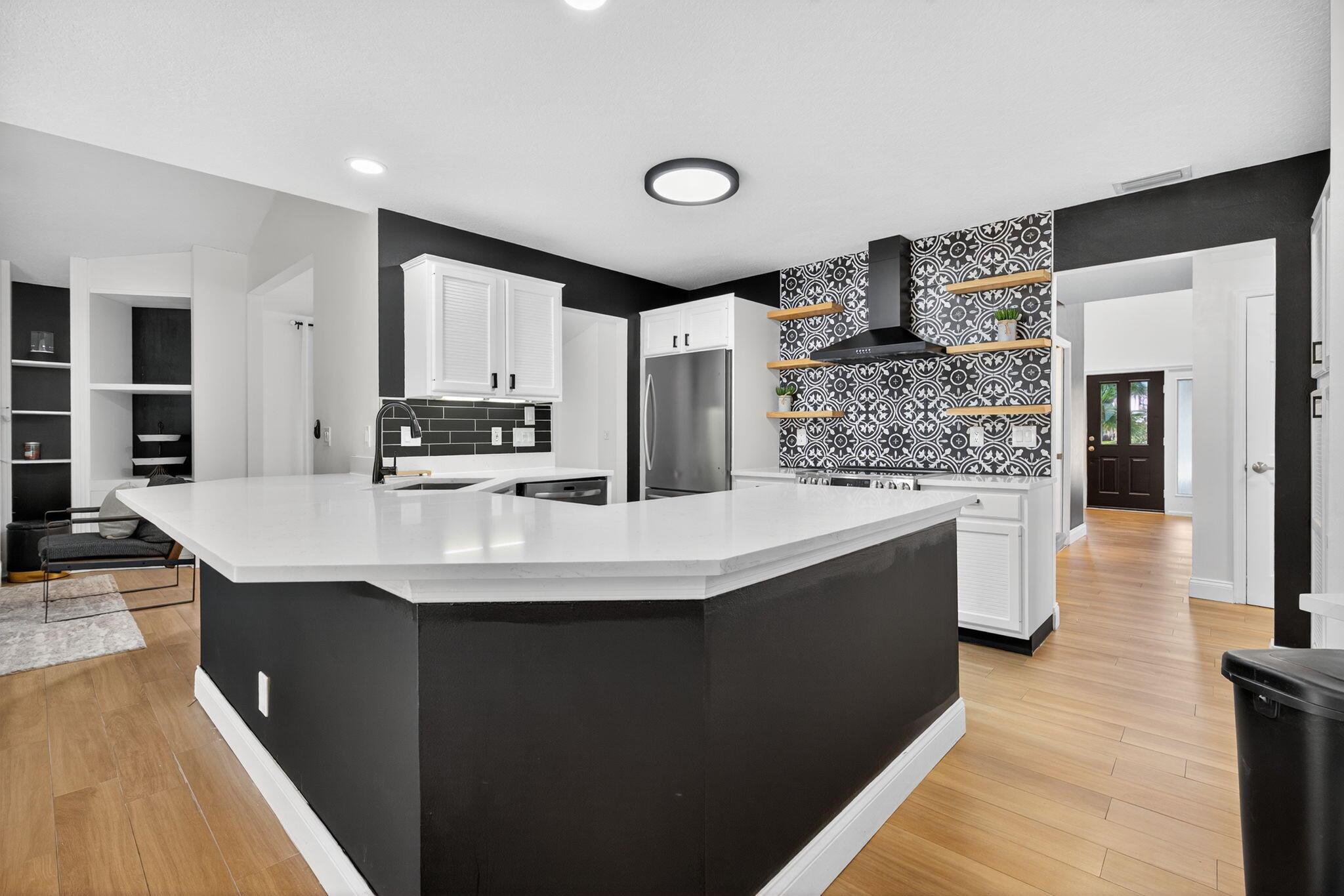 FRENCHMENS LANDING 2 - Residential Lease