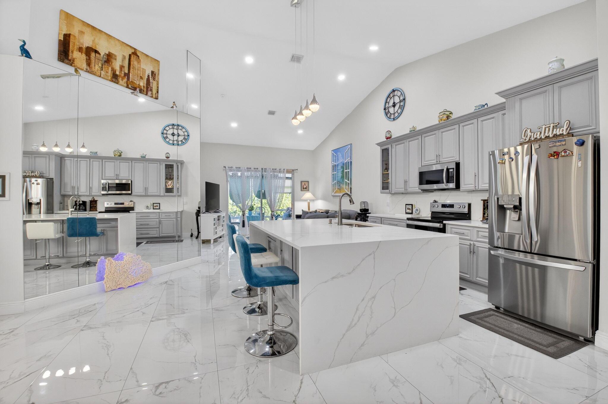 FLORAL LAKES PH 3 AND 4 - Residential Lease