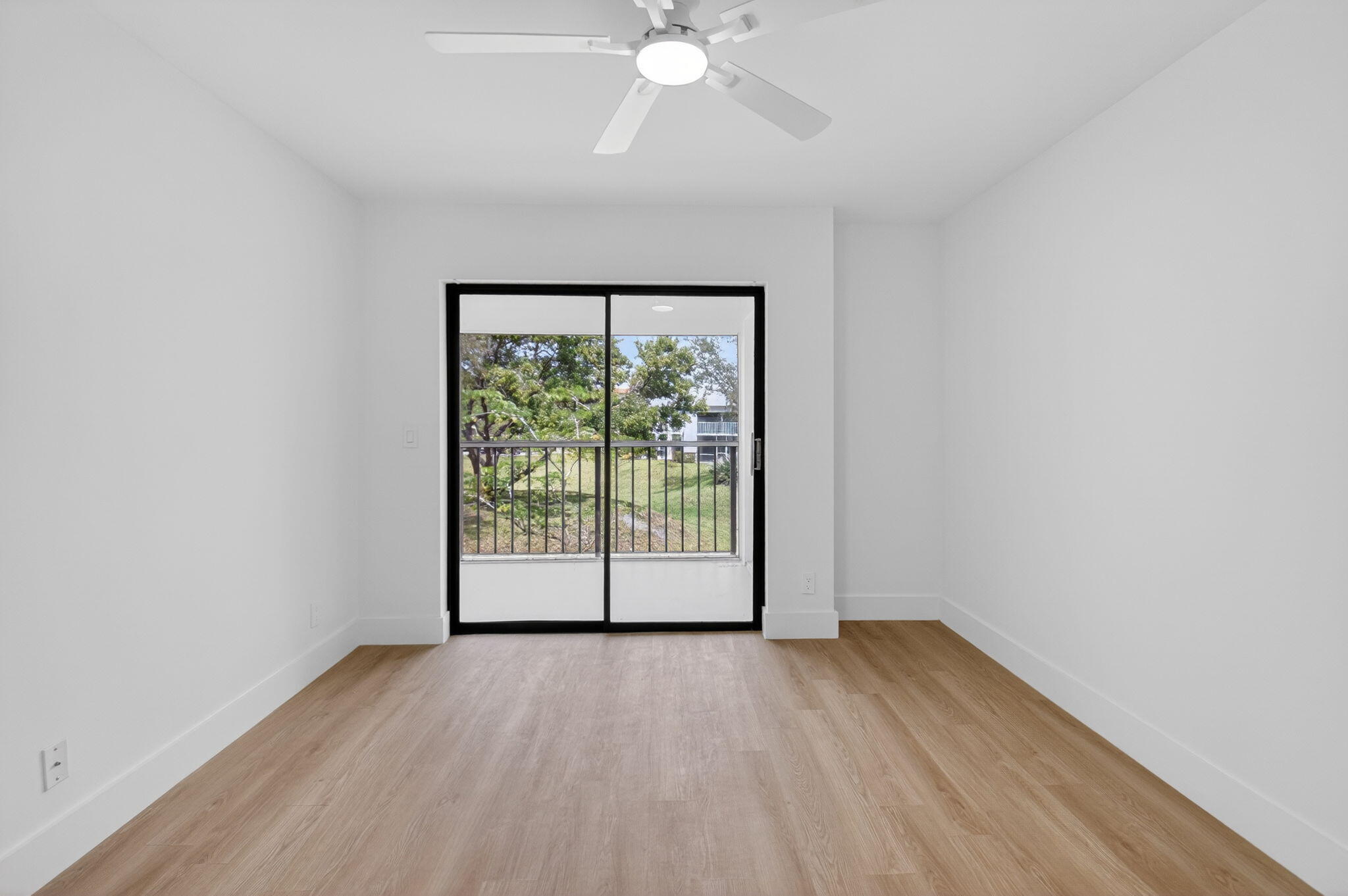 HIDDEN VALLEY SEC 1 - Residential Lease