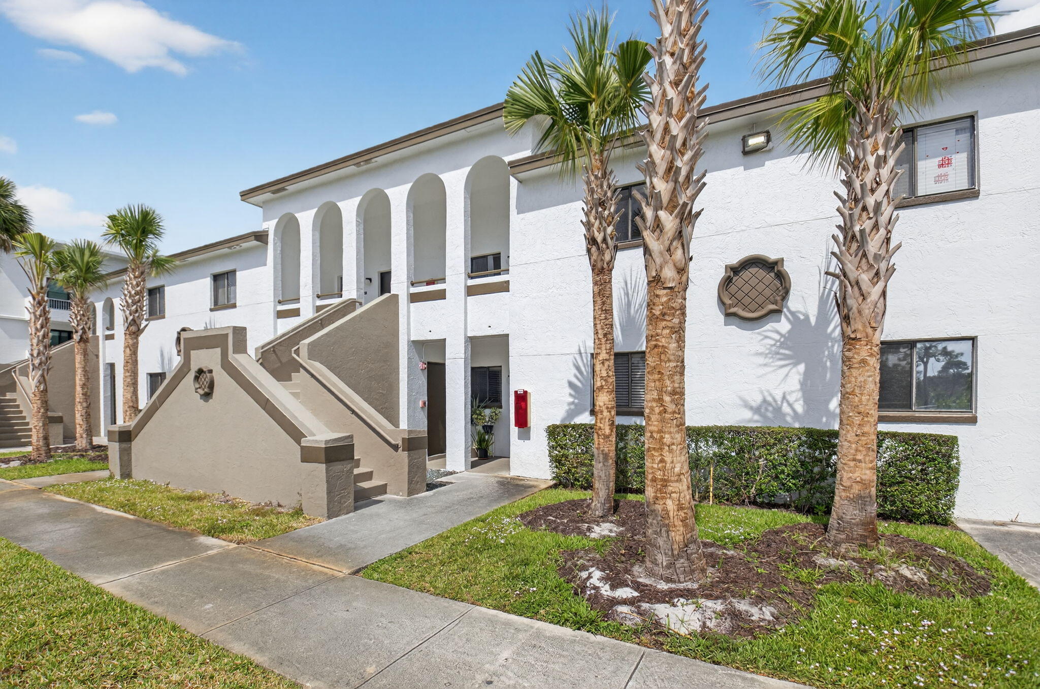 HIDDEN VALLEY SEC 1 - Residential Lease