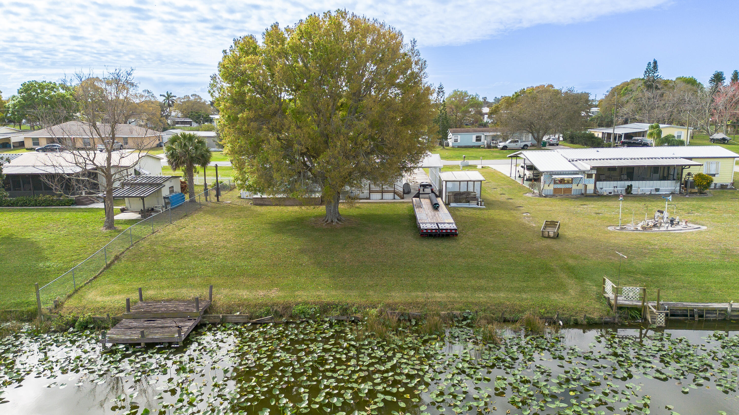 TAYLOR CREEK ISLES - Residential