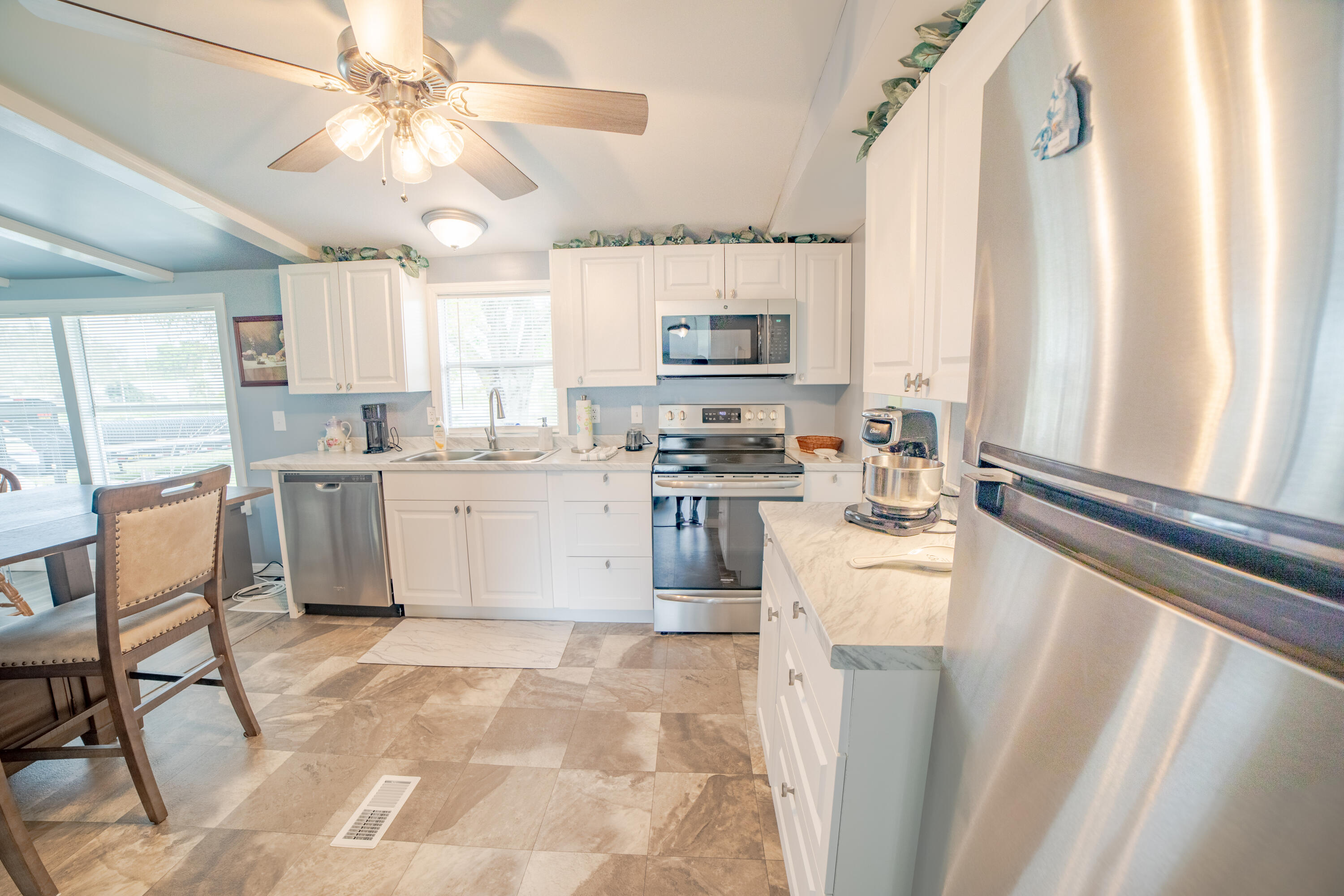 TAYLOR CREEK ISLES - Residential