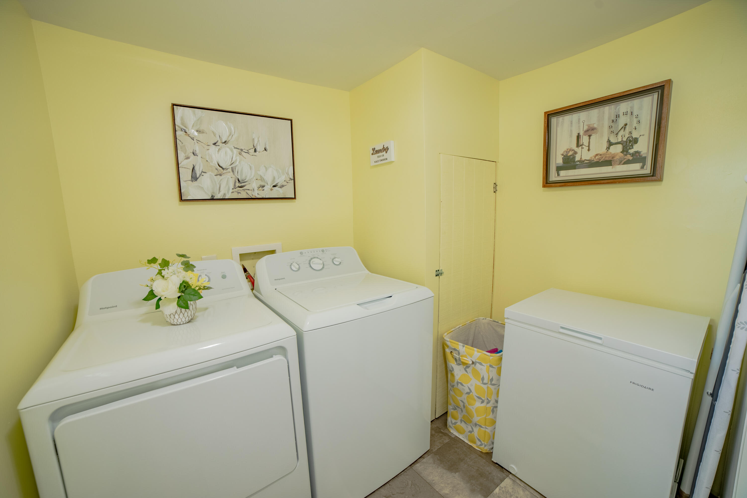 TAYLOR CREEK ISLES - Residential