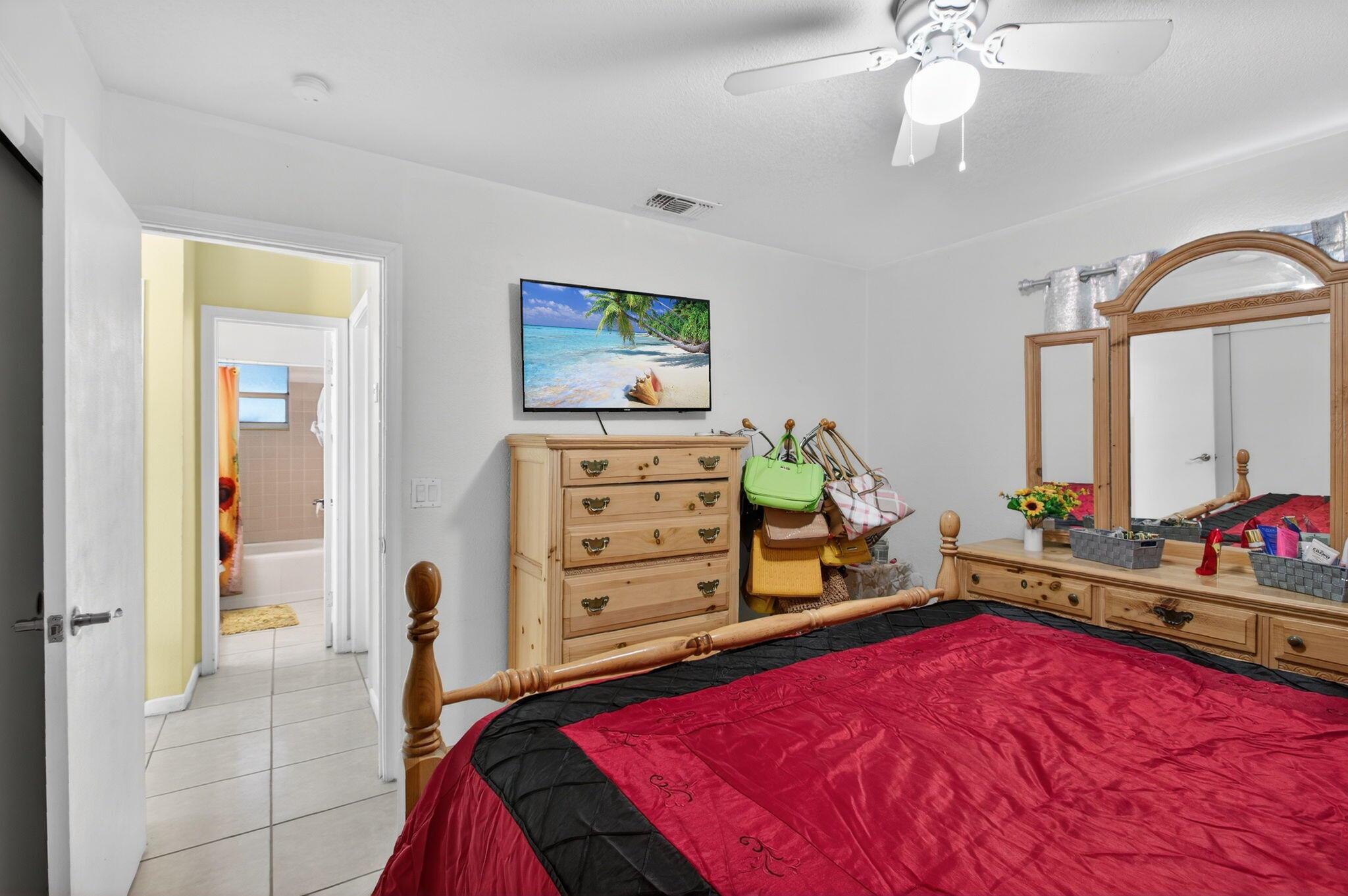 NORTH PALM BCH 4 - Residential