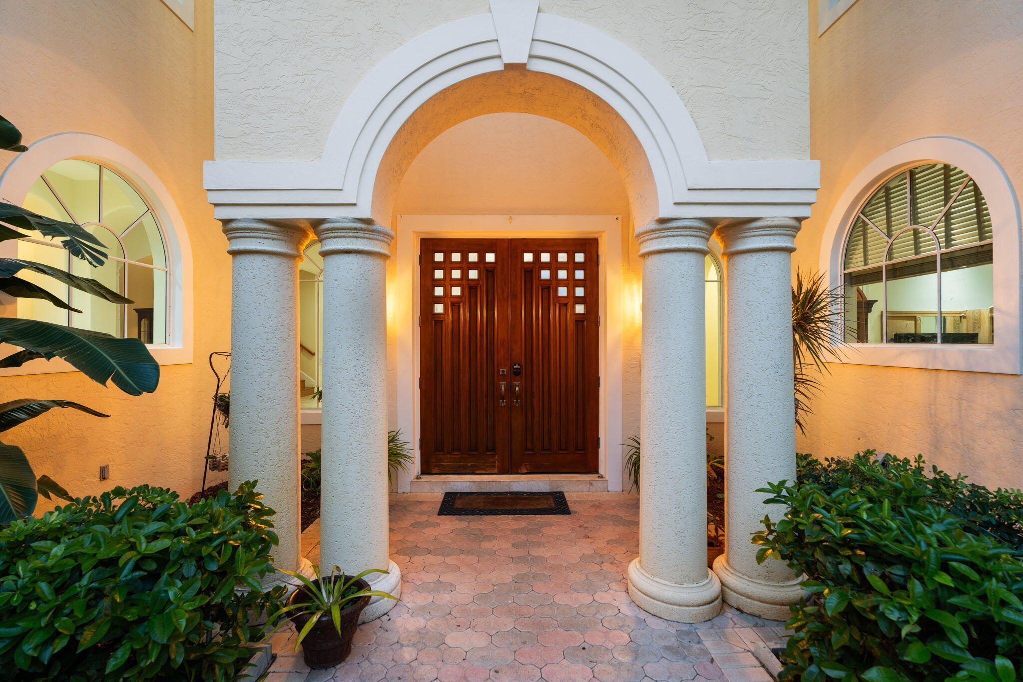 Islands of Jupiter - Residential