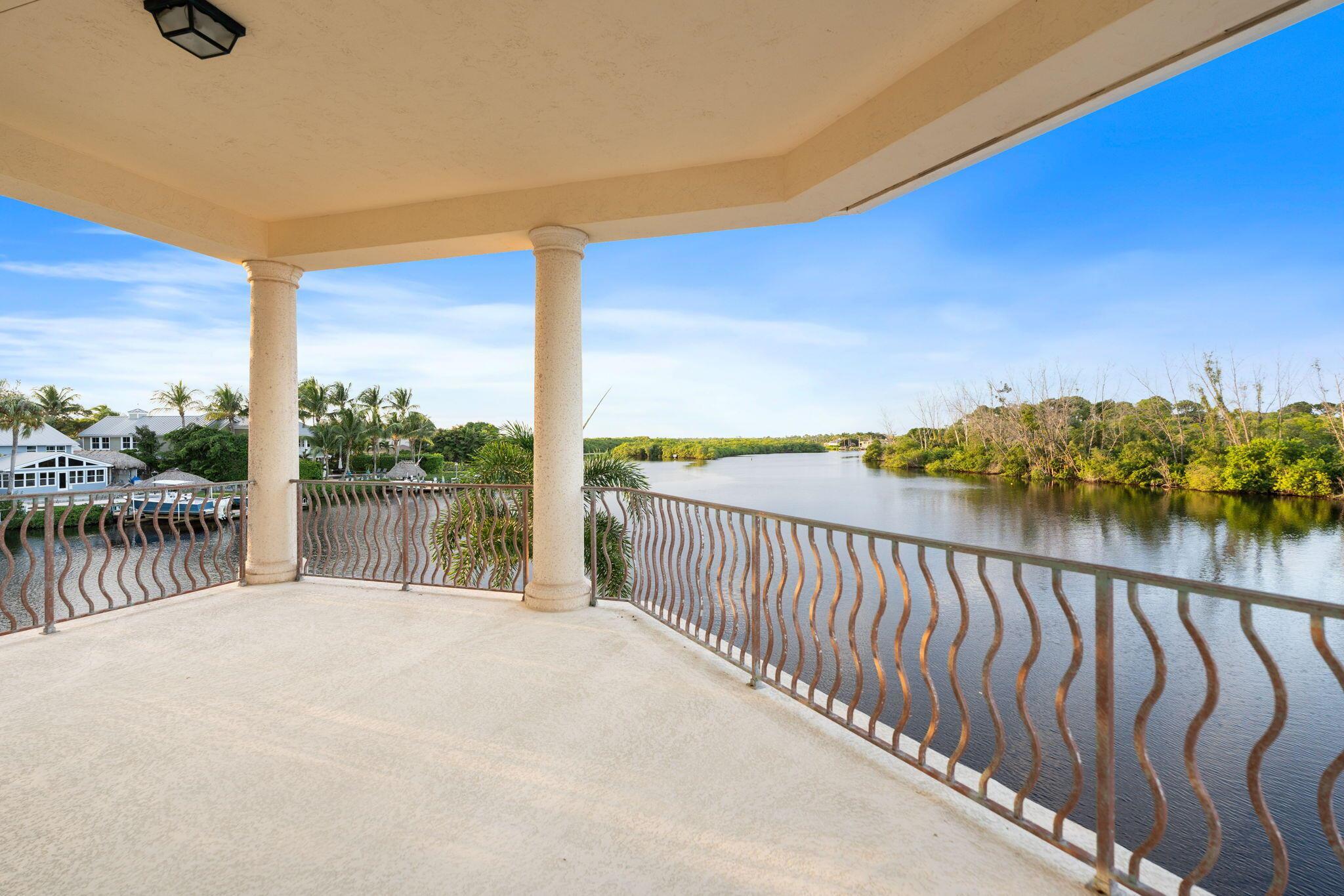 Islands of Jupiter - Residential