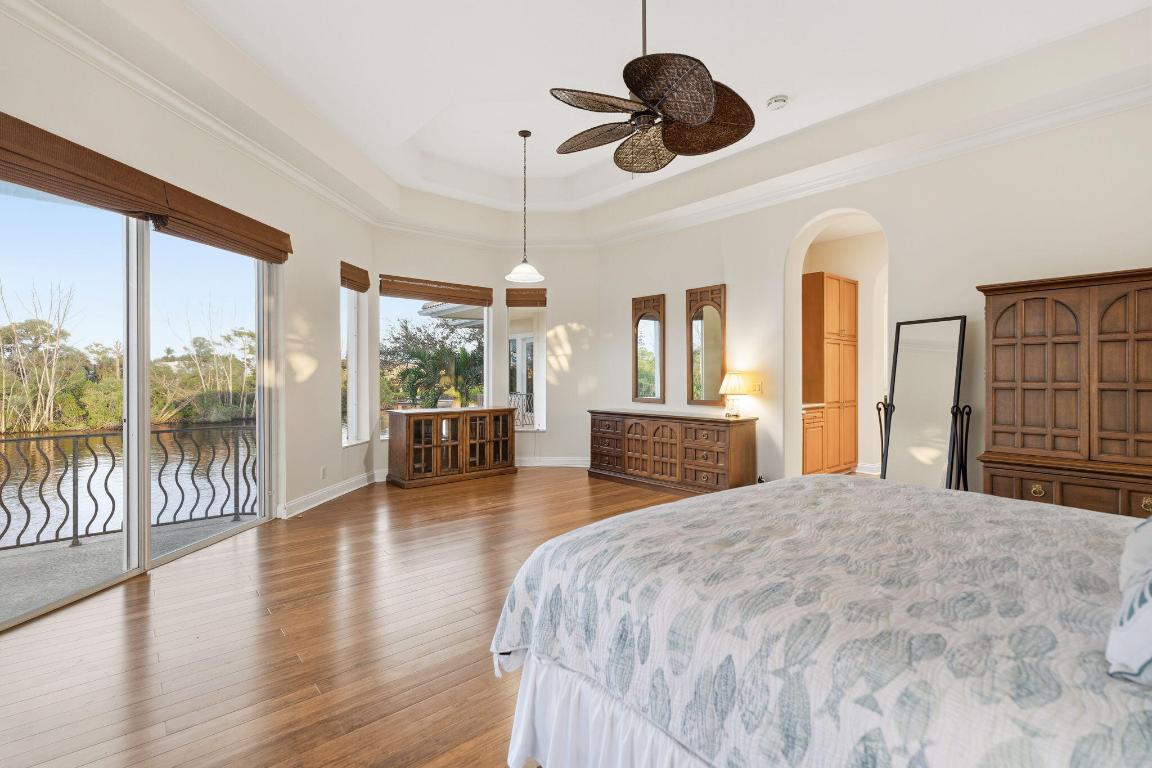 Islands of Jupiter - Residential