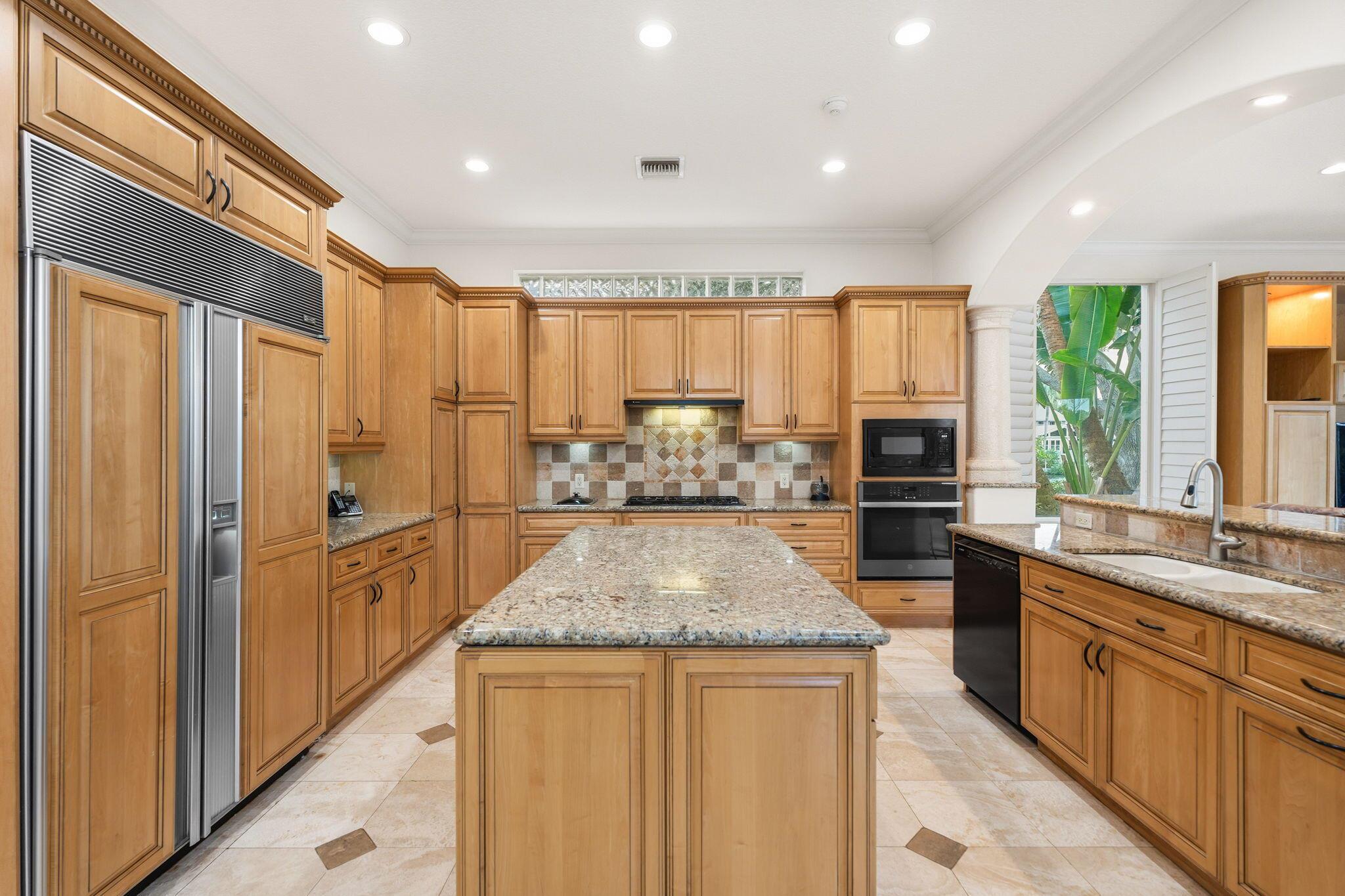 Islands of Jupiter - Residential