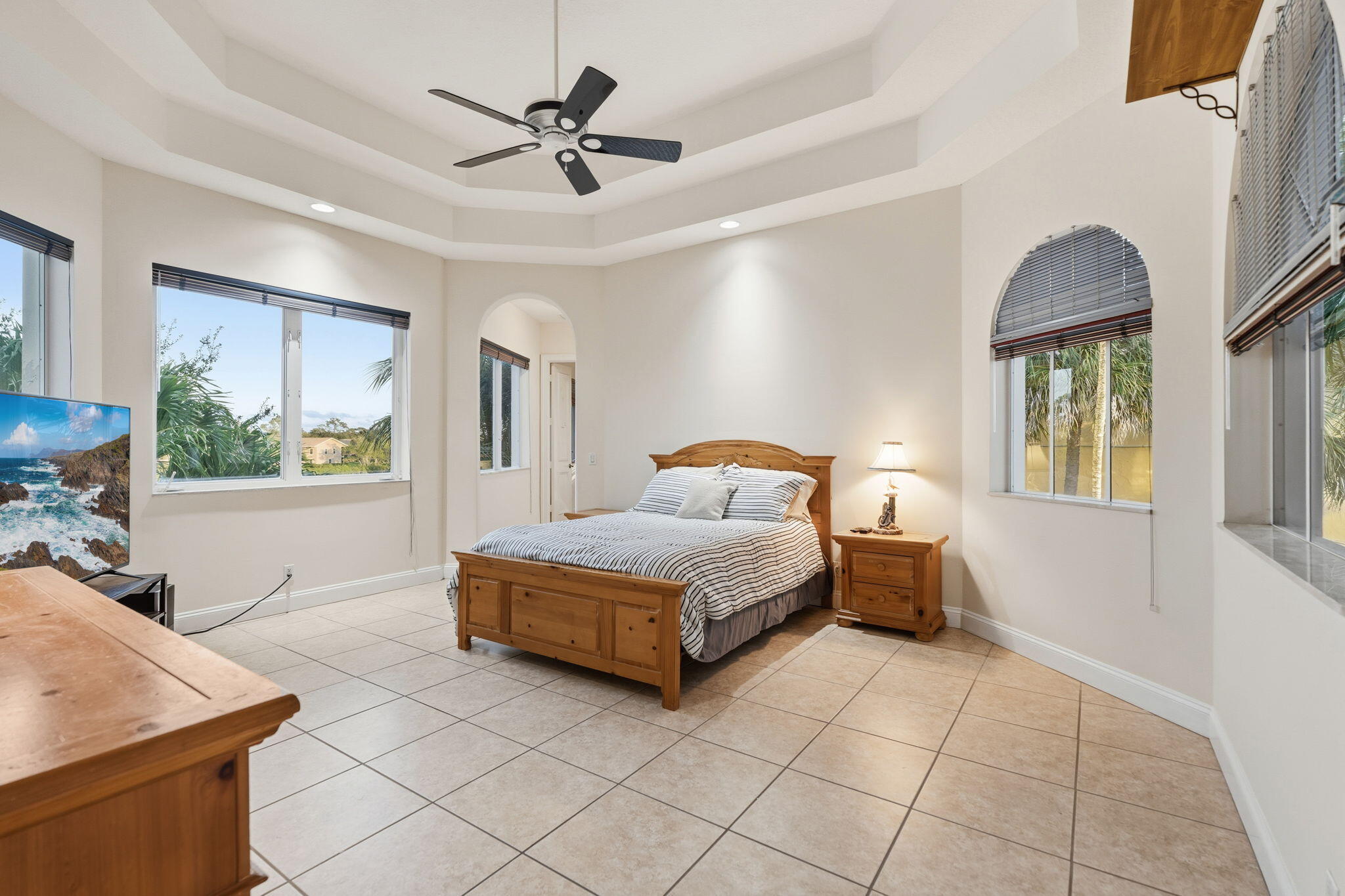 Islands of Jupiter - Residential