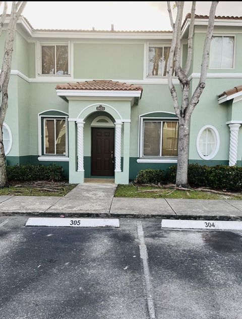 2622 SE 14th Avenue 305 Homestead FL 33035