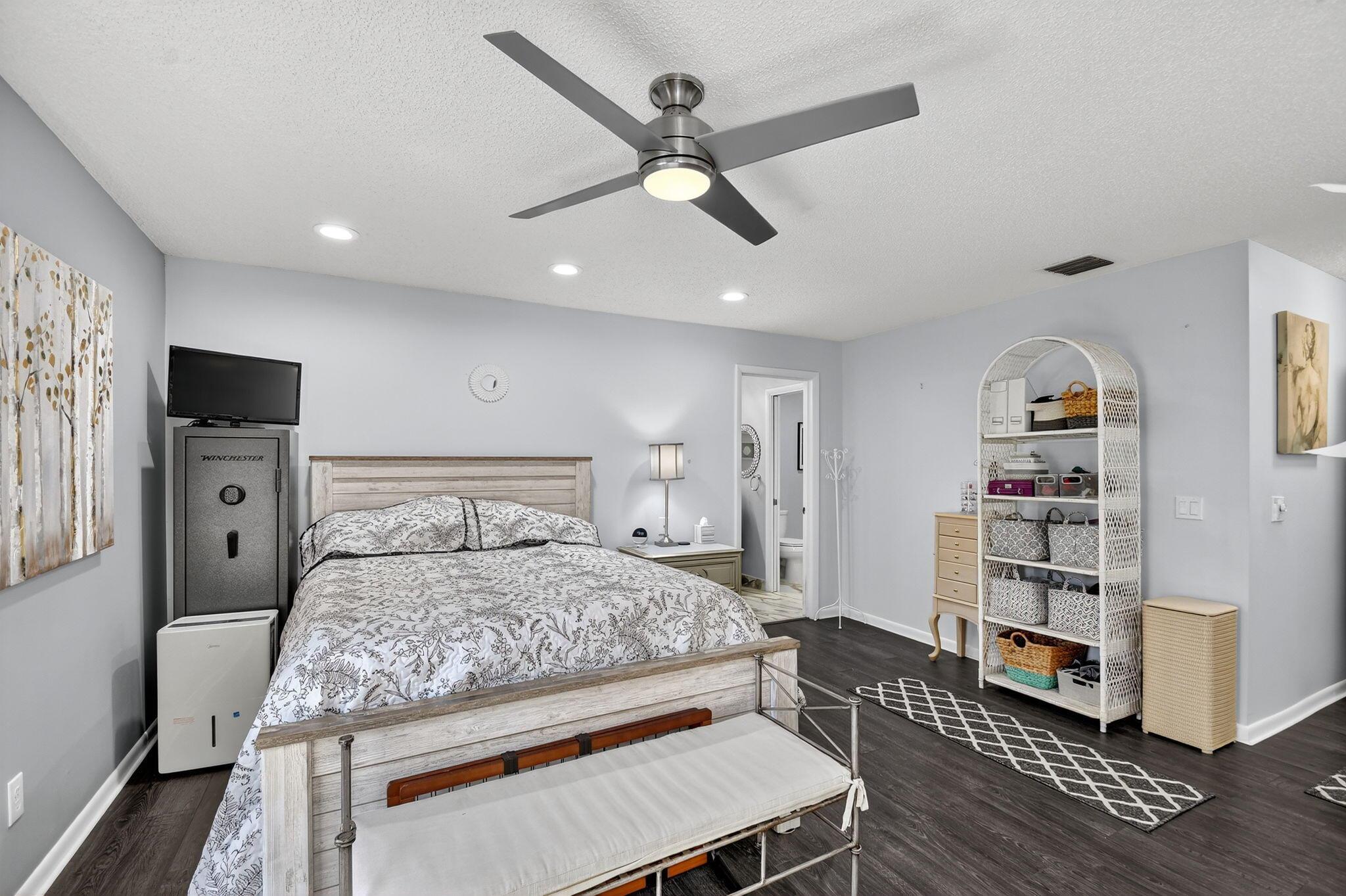 FOUNTAINS OF PALM BEACH C - Residential